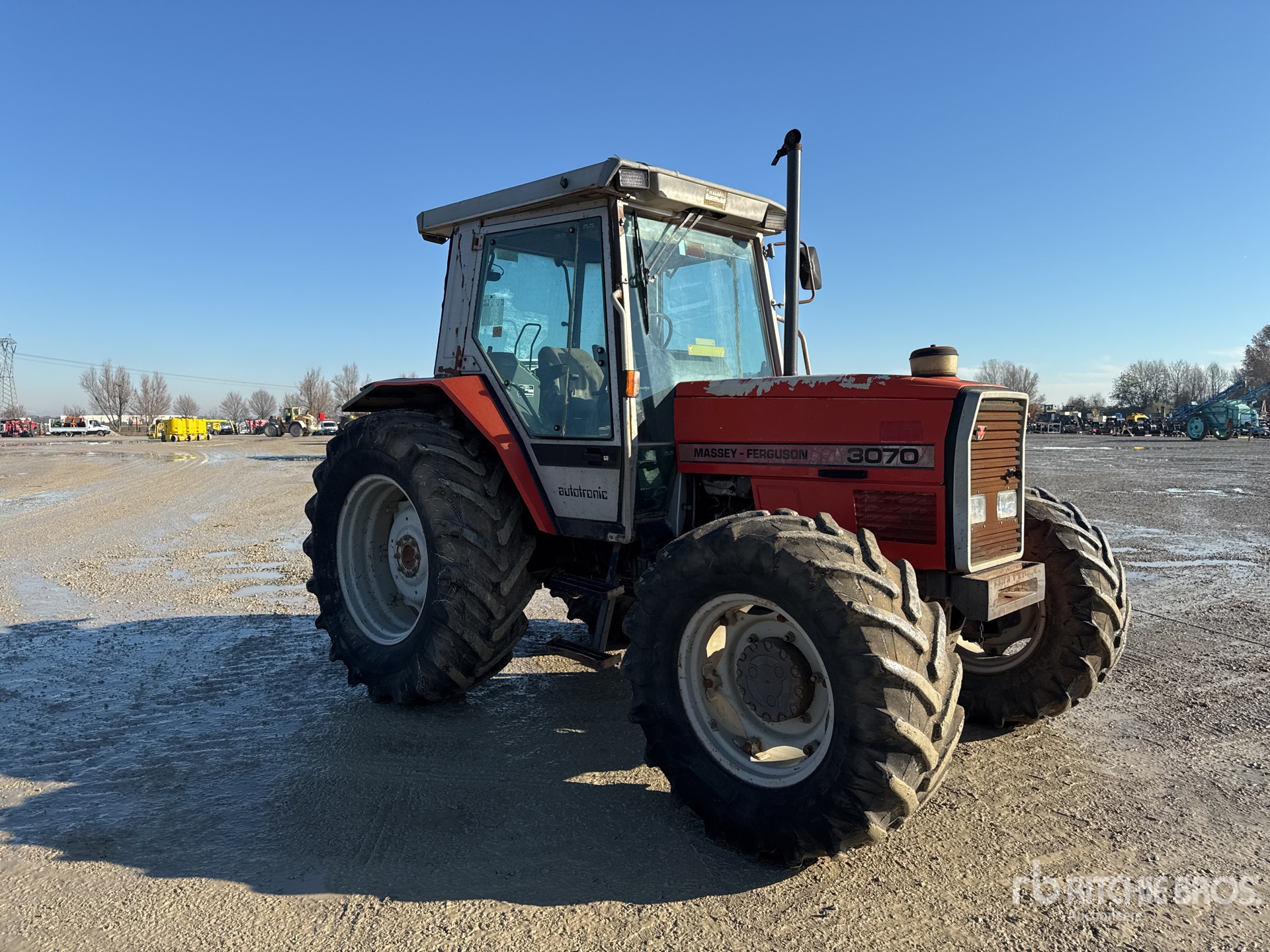 General Appearance with Picture, Right Front Corner