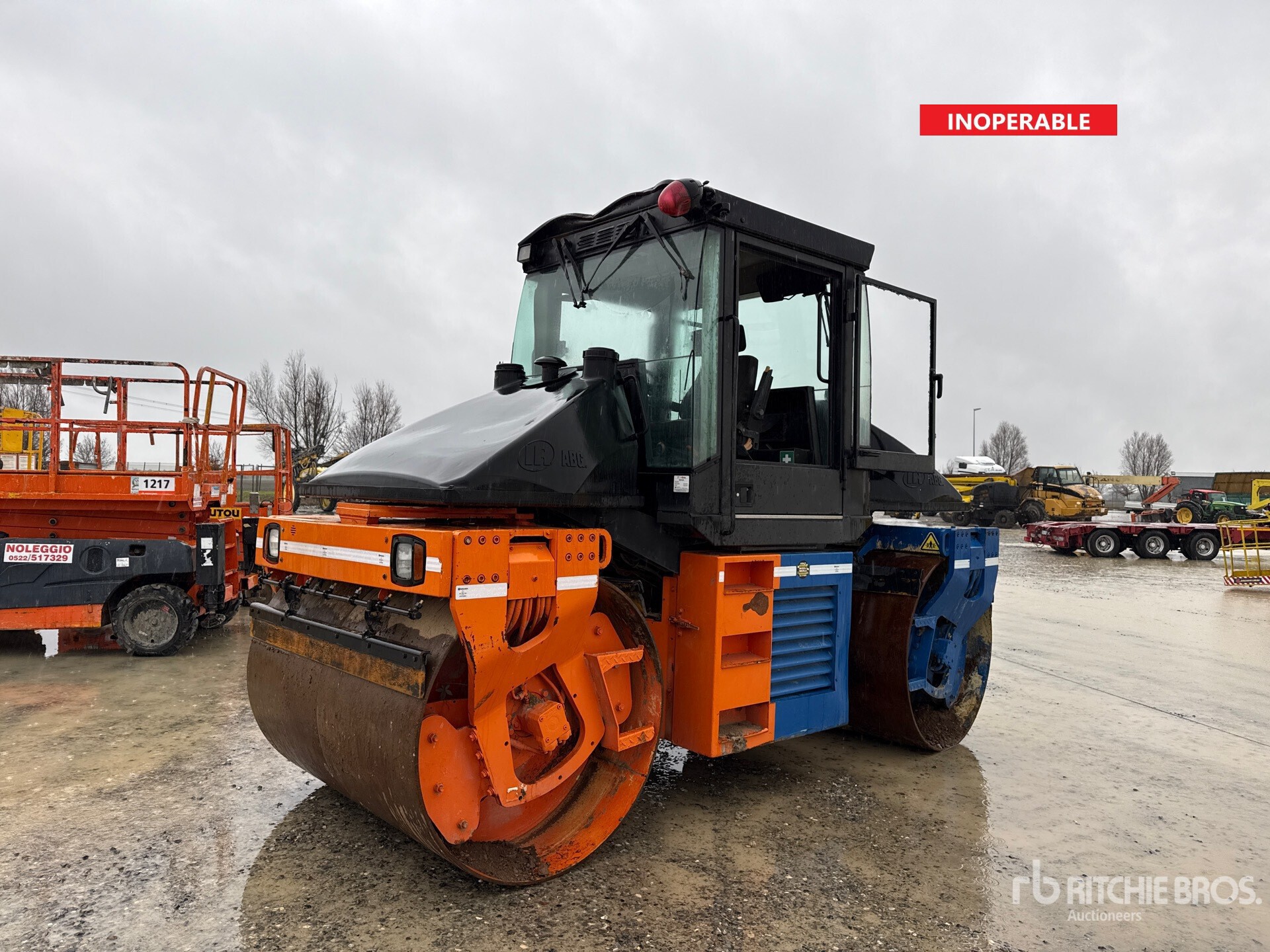 General Appearance with Featured Photo