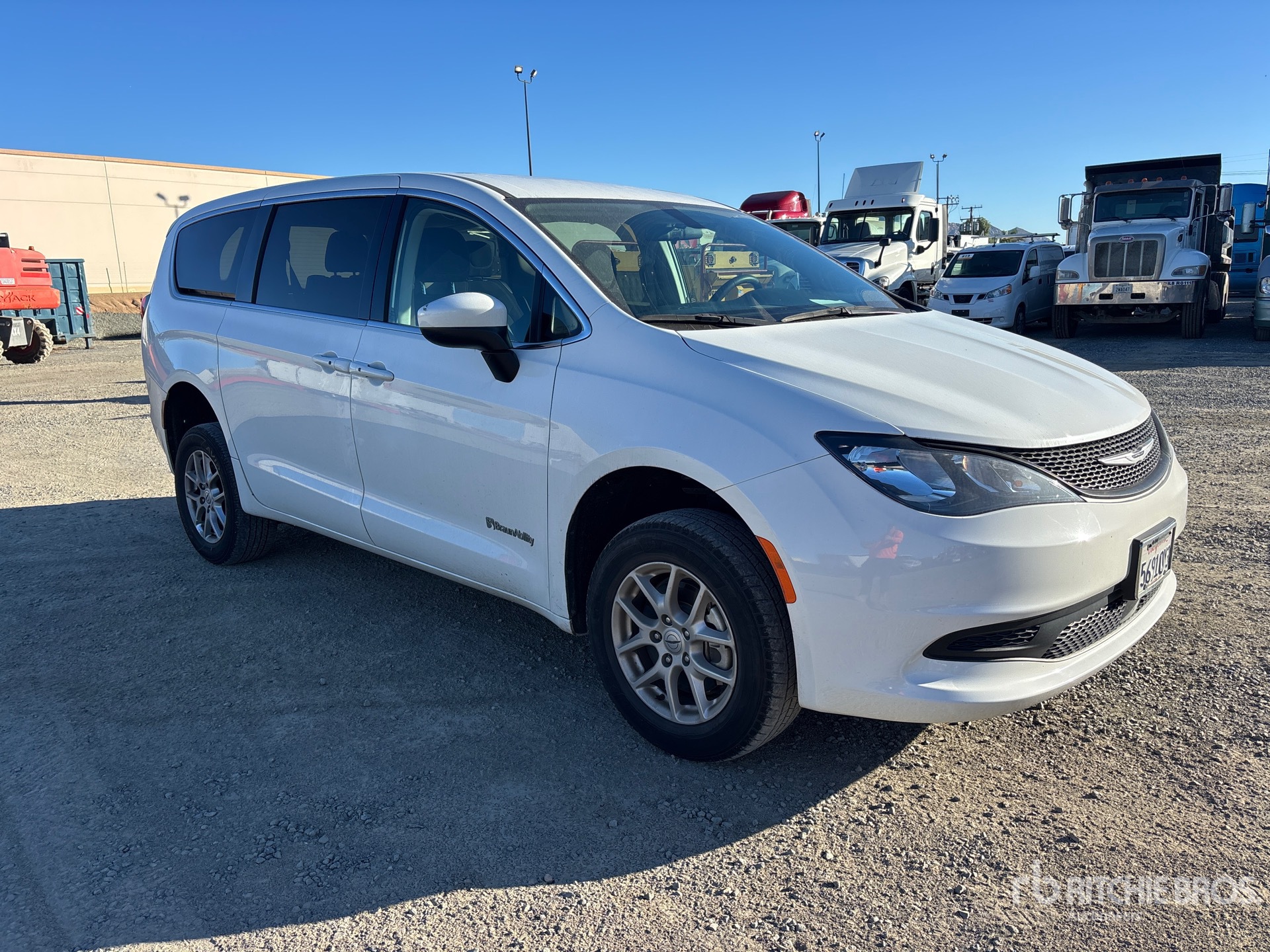 General Appearance with Picture, Right Front Corner