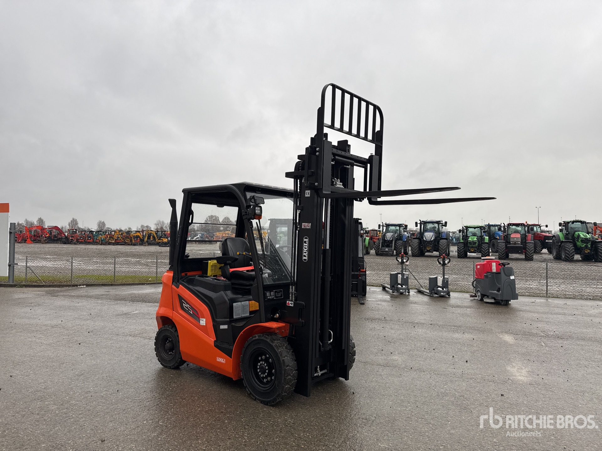 General Appearance with Picture, Right Front Corner