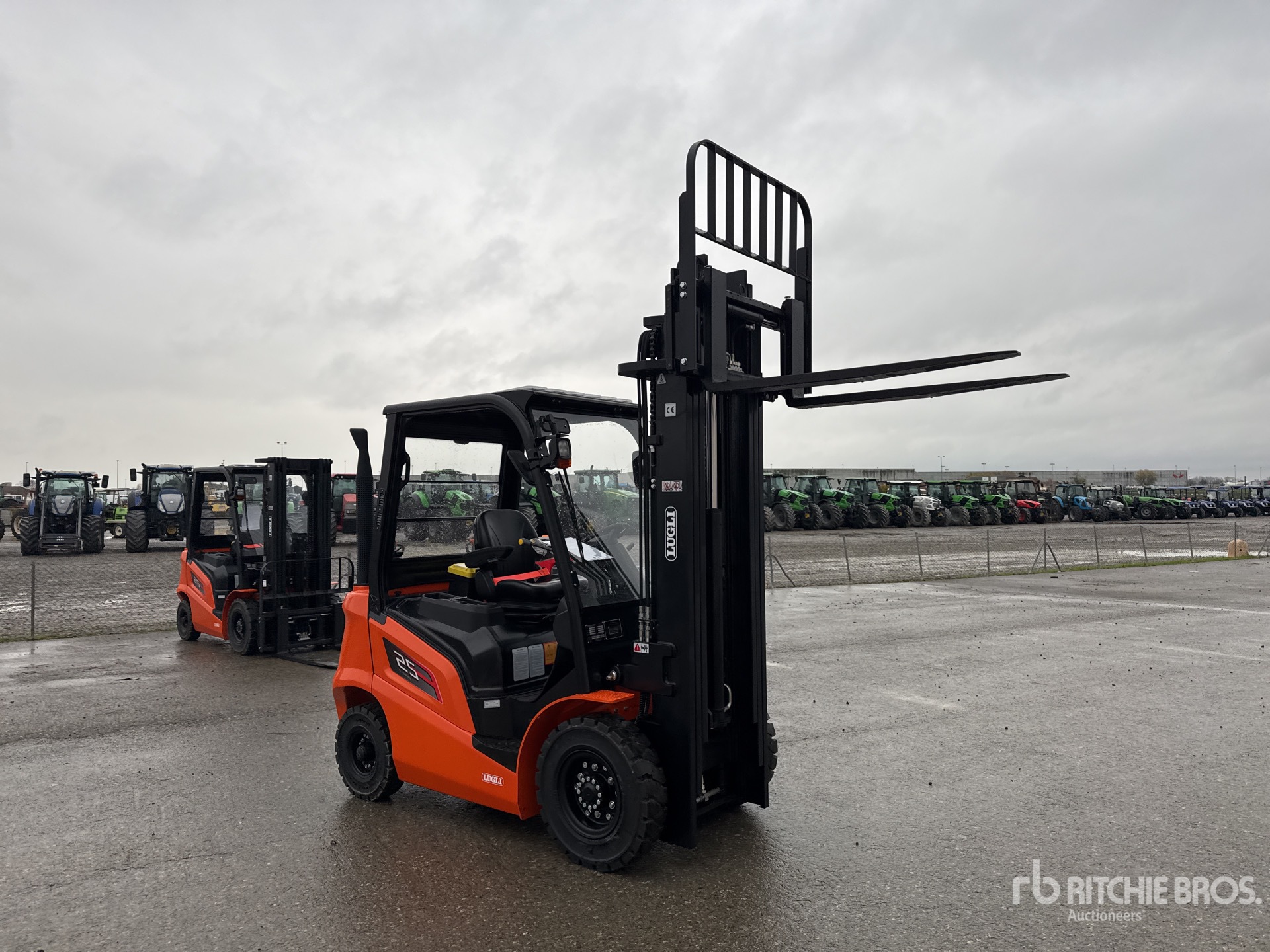 General Appearance with Picture, Right Front Corner