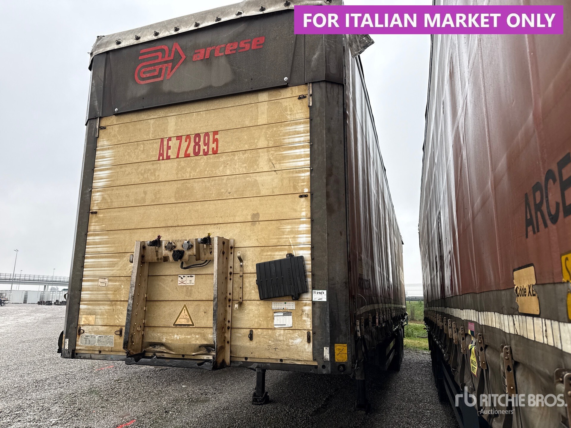 General Appearance with Featured Photo