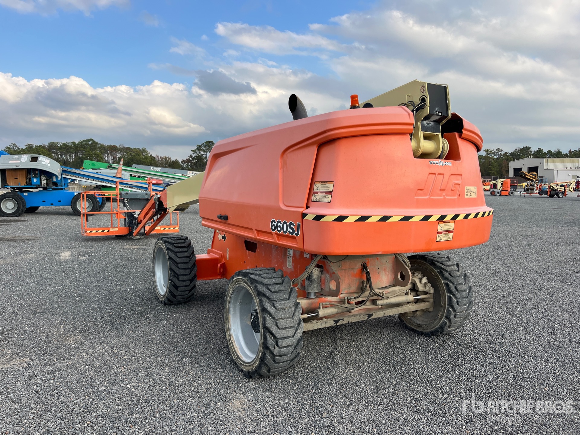 General Appearance with Imagen: esquina trasera izquierda