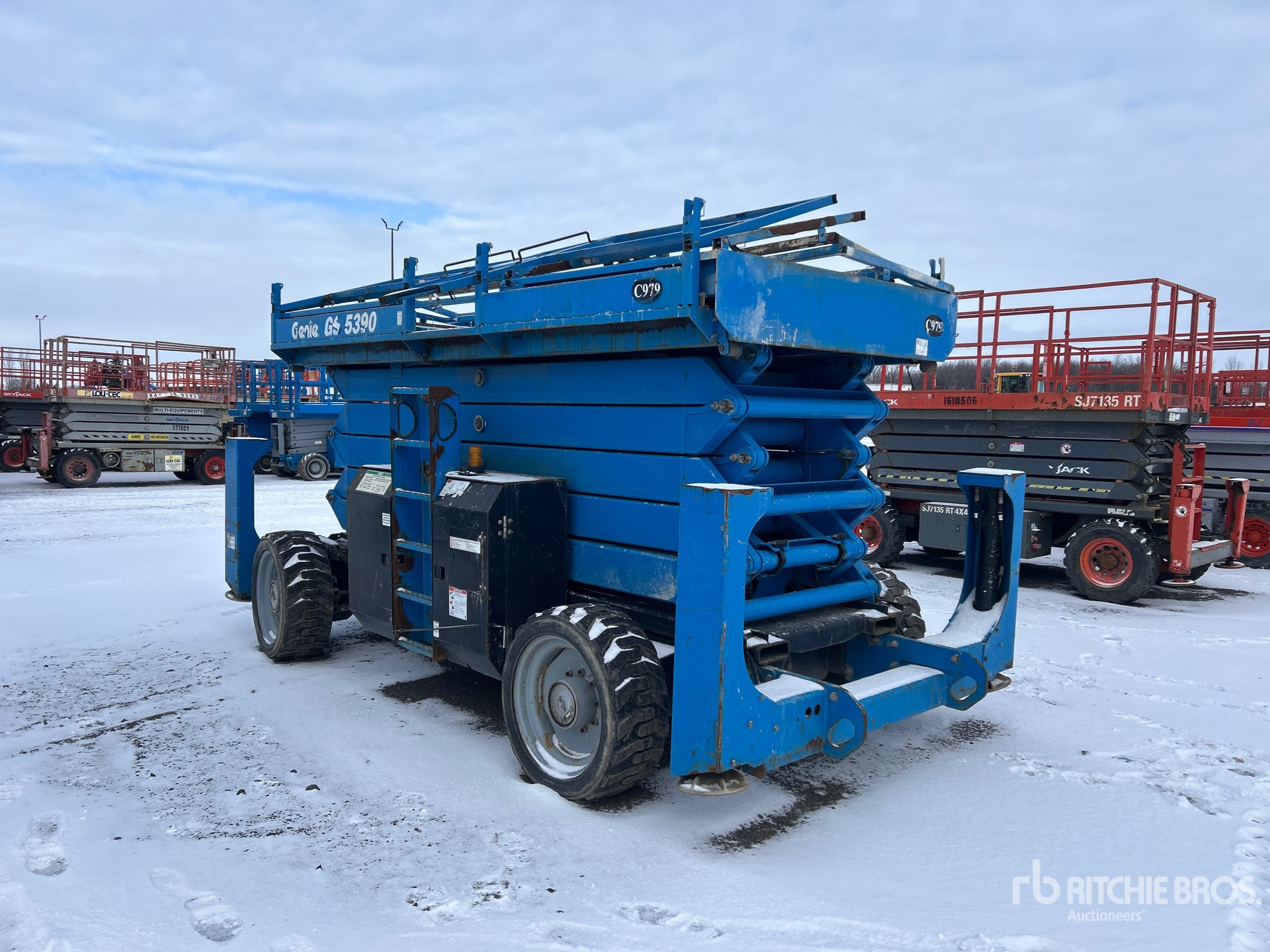 General Appearance with Foto, angolo anteriore destro