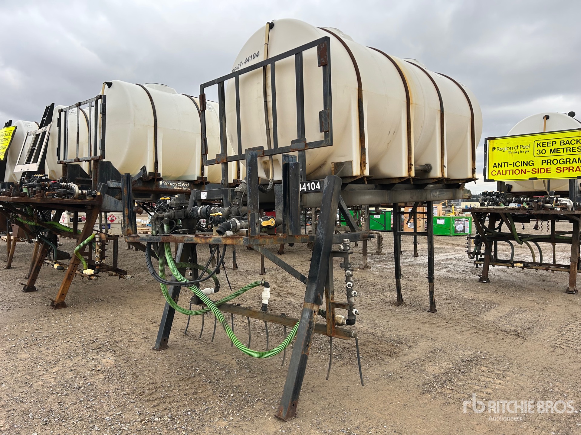 General Appearance with Picture, Left Front Corner