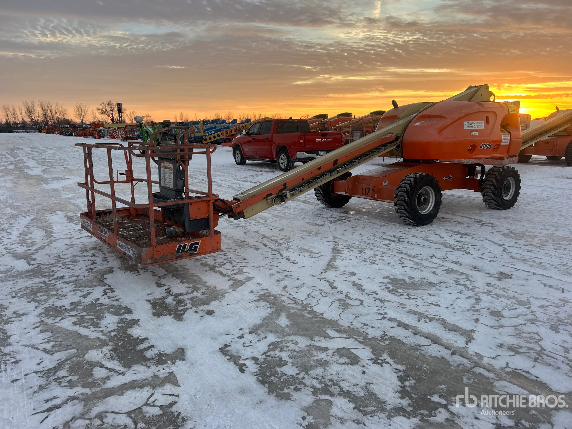 General Appearance with Image, coin avant gauche