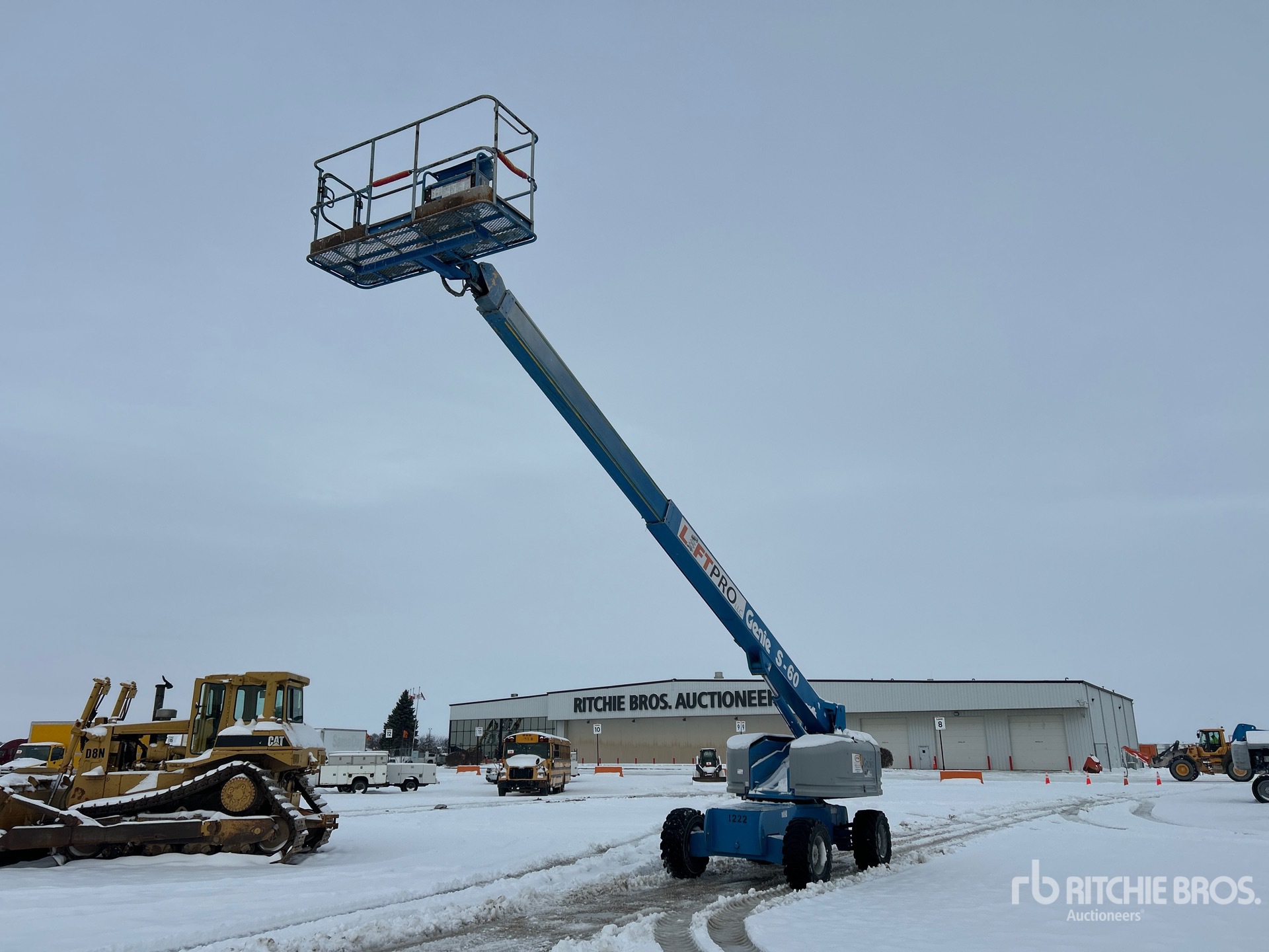 General Appearance with Featured Photo