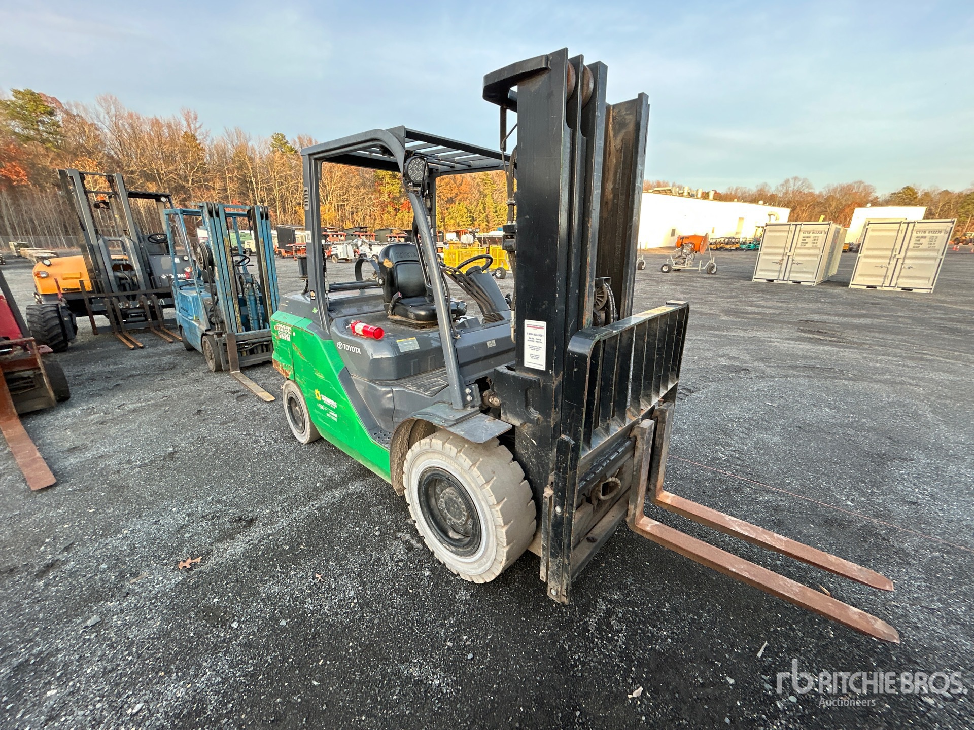 General Appearance with Picture, Right Front Corner