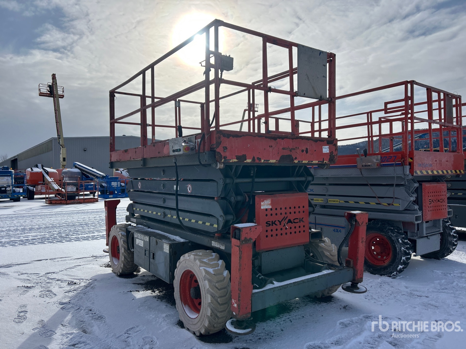 General Appearance with Foto, angolo anteriore destro