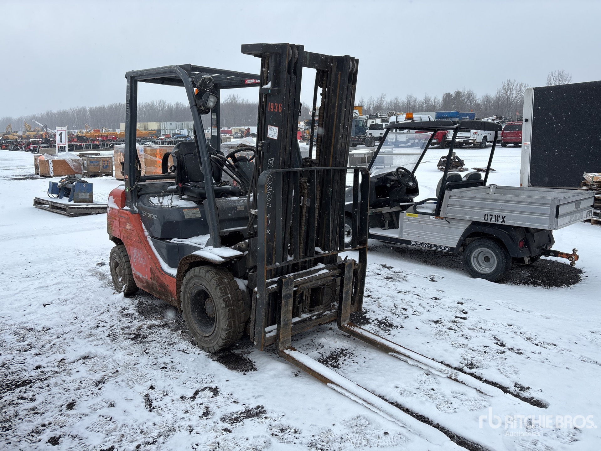 General Appearance with Picture, Right Front Corner