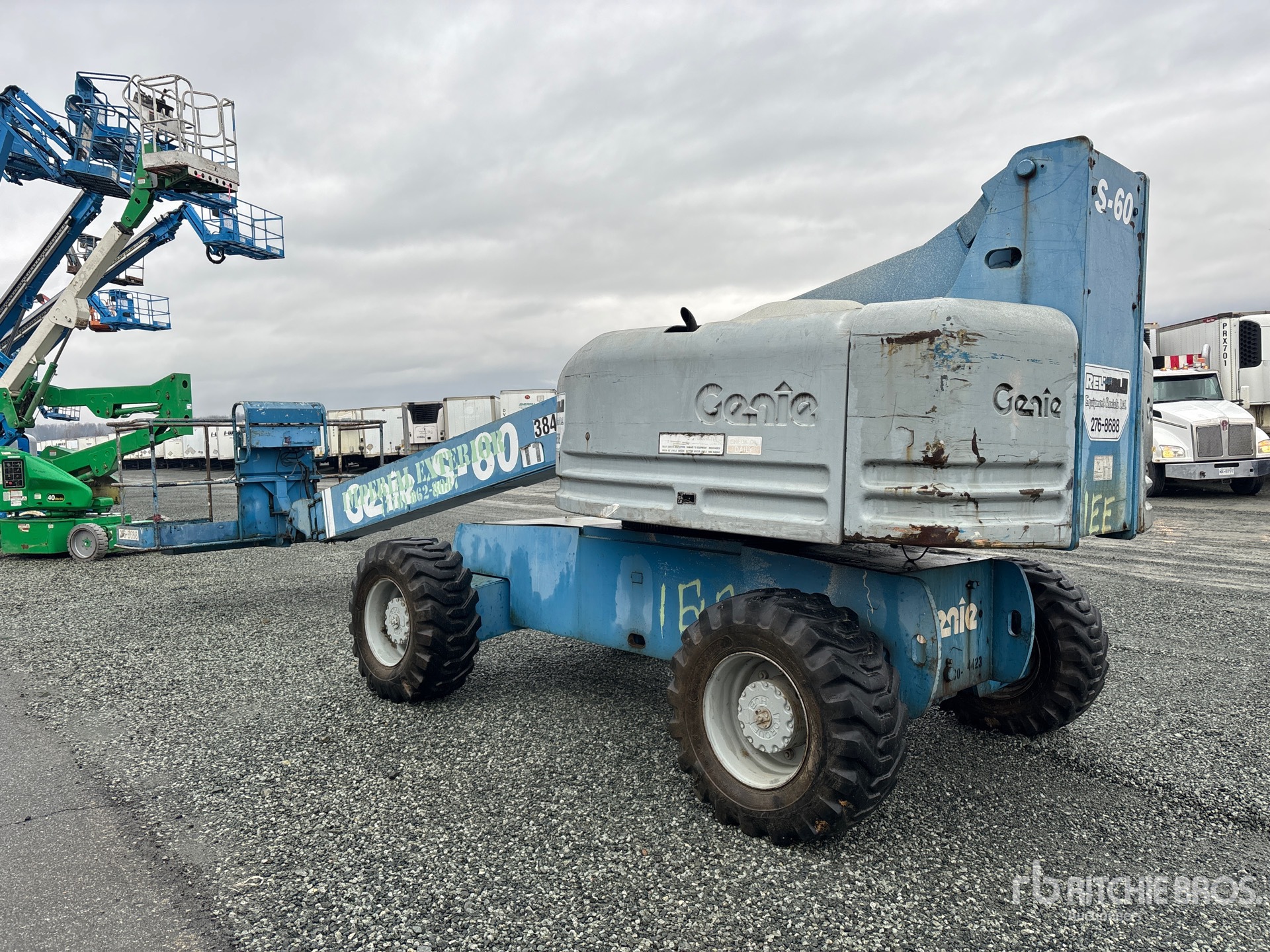 General Appearance with Picture, Left Rear Corner