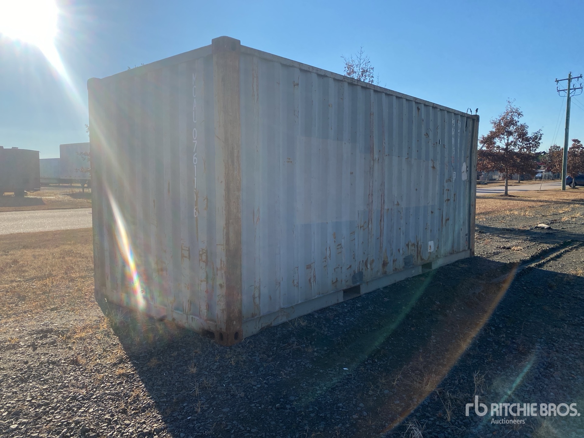 General Appearance with Picture, Right Rear Corner