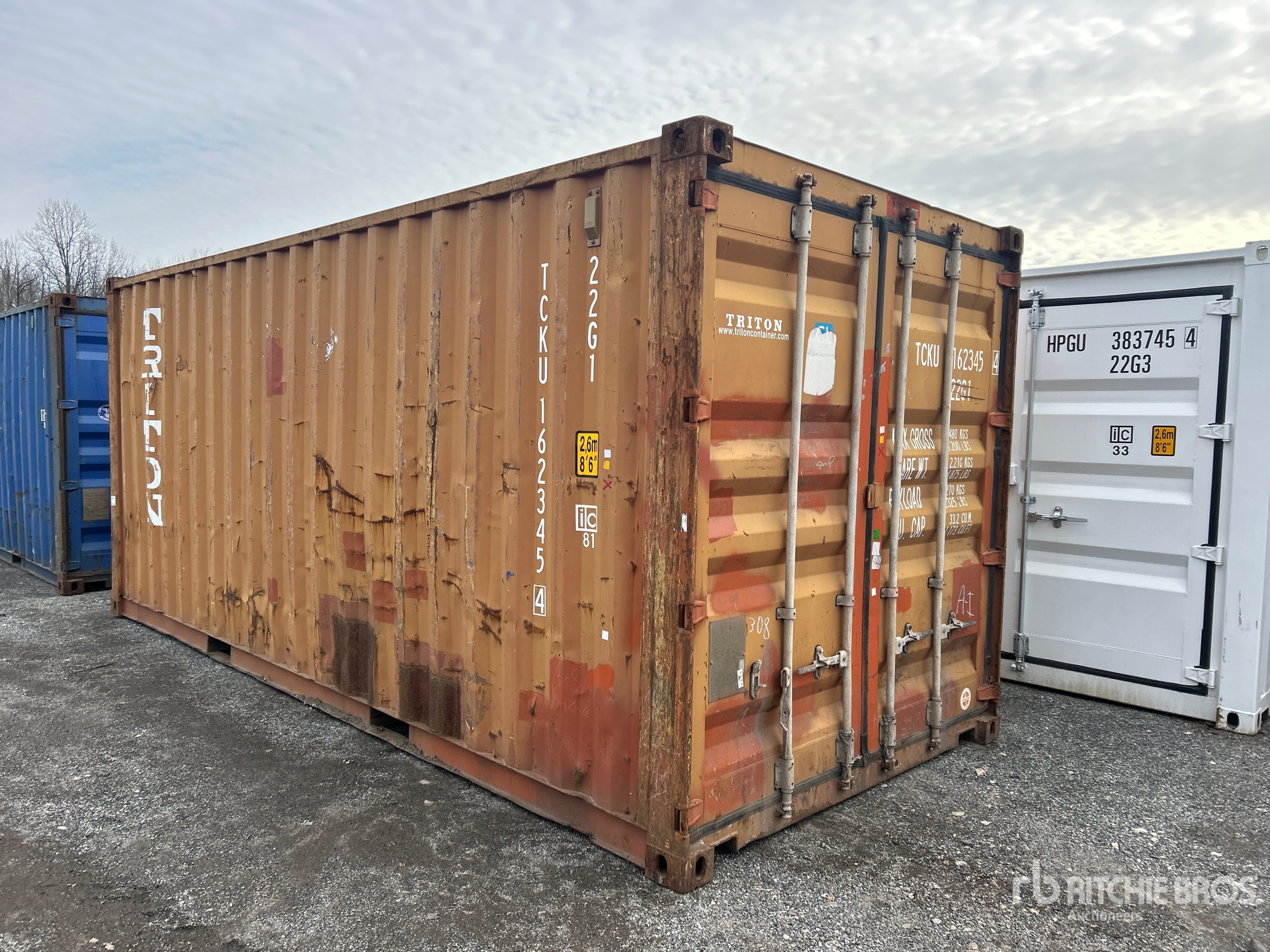 General Appearance with Picture, Right Front Corner