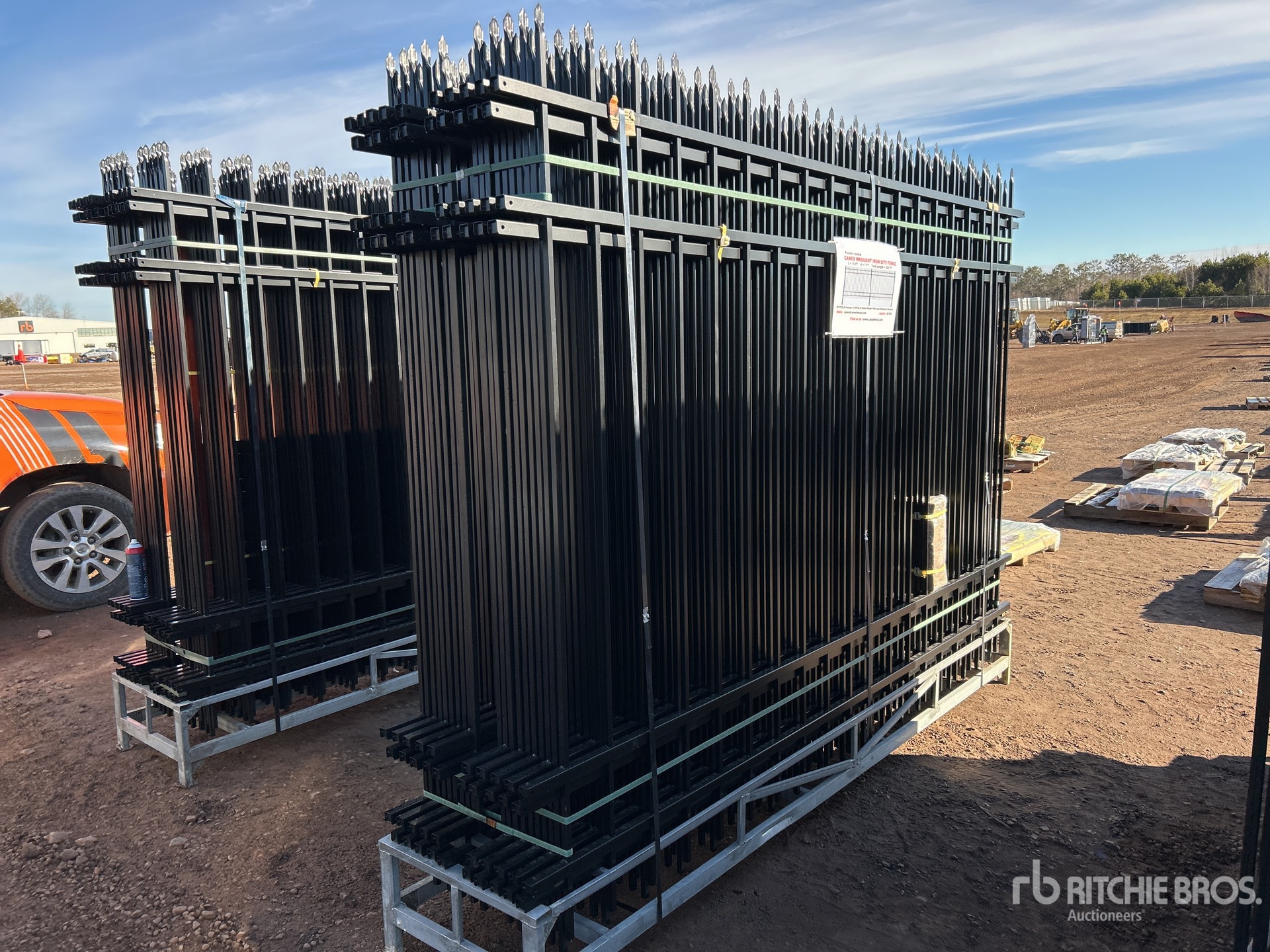 General Appearance with Bild, Ecke hinten links