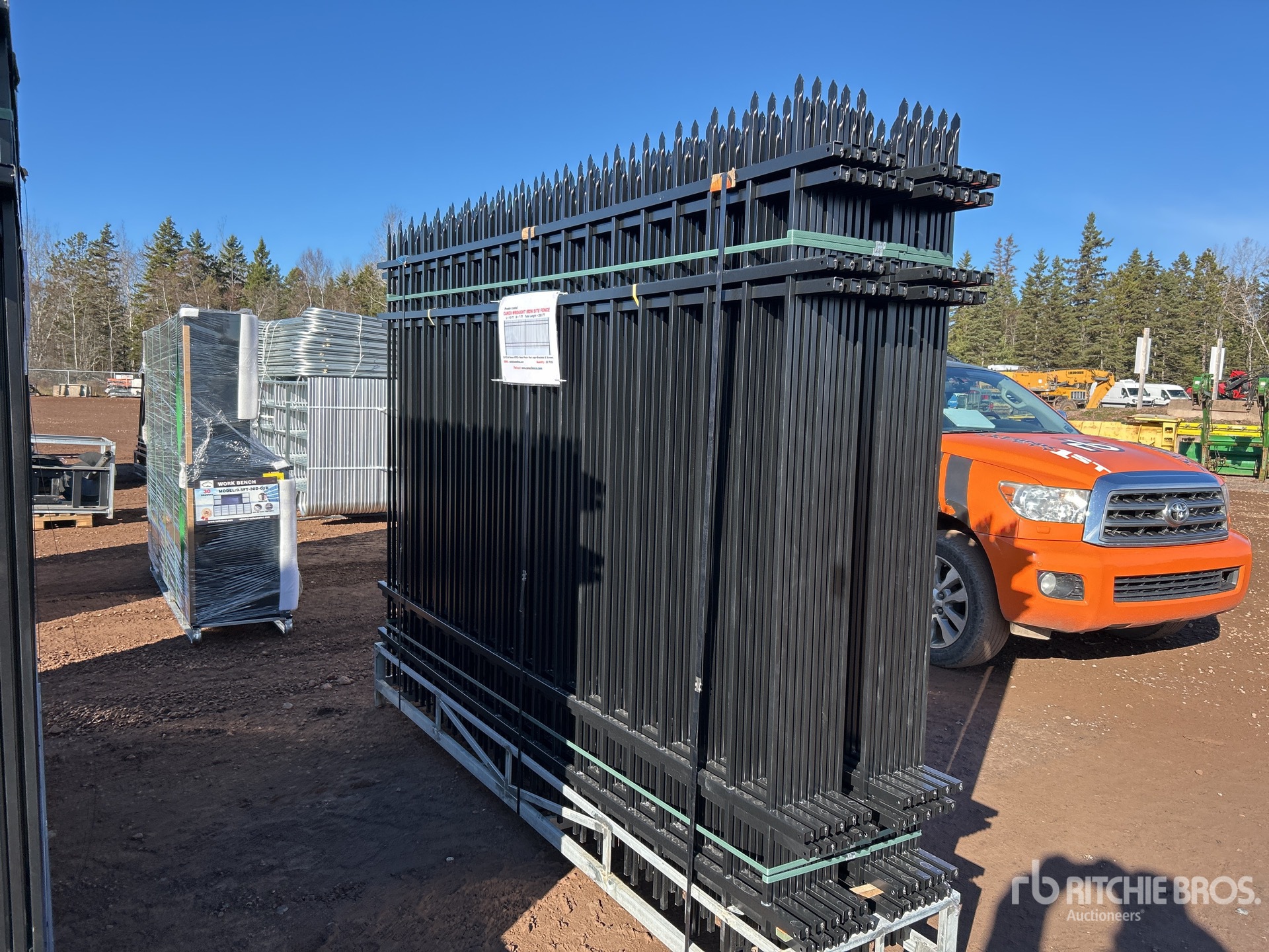 General Appearance with Bild, Ecke hinten rechts