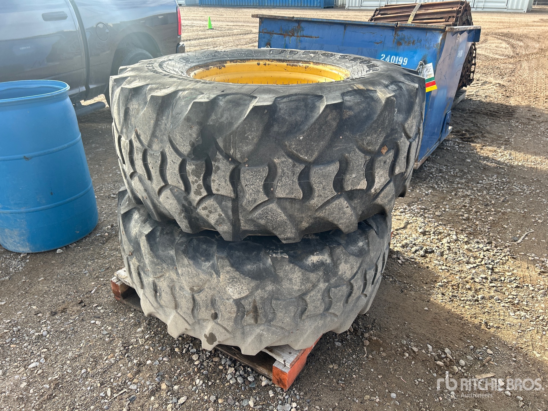 General Appearance with Imagen: esquina trasera derecha