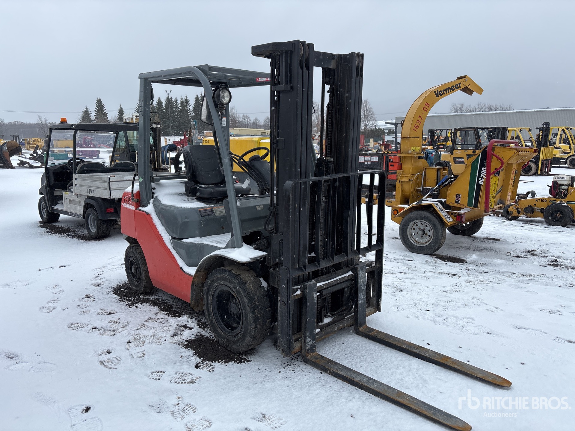 General Appearance with Picture, Right Front Corner