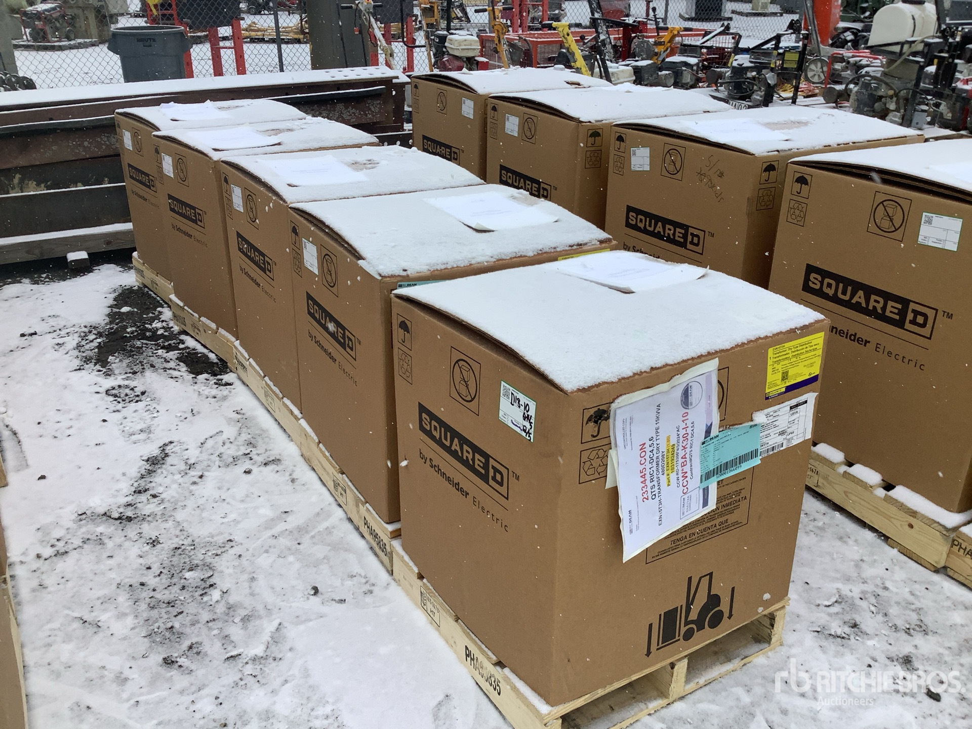 General Appearance with Bild, Ecke hinten rechts