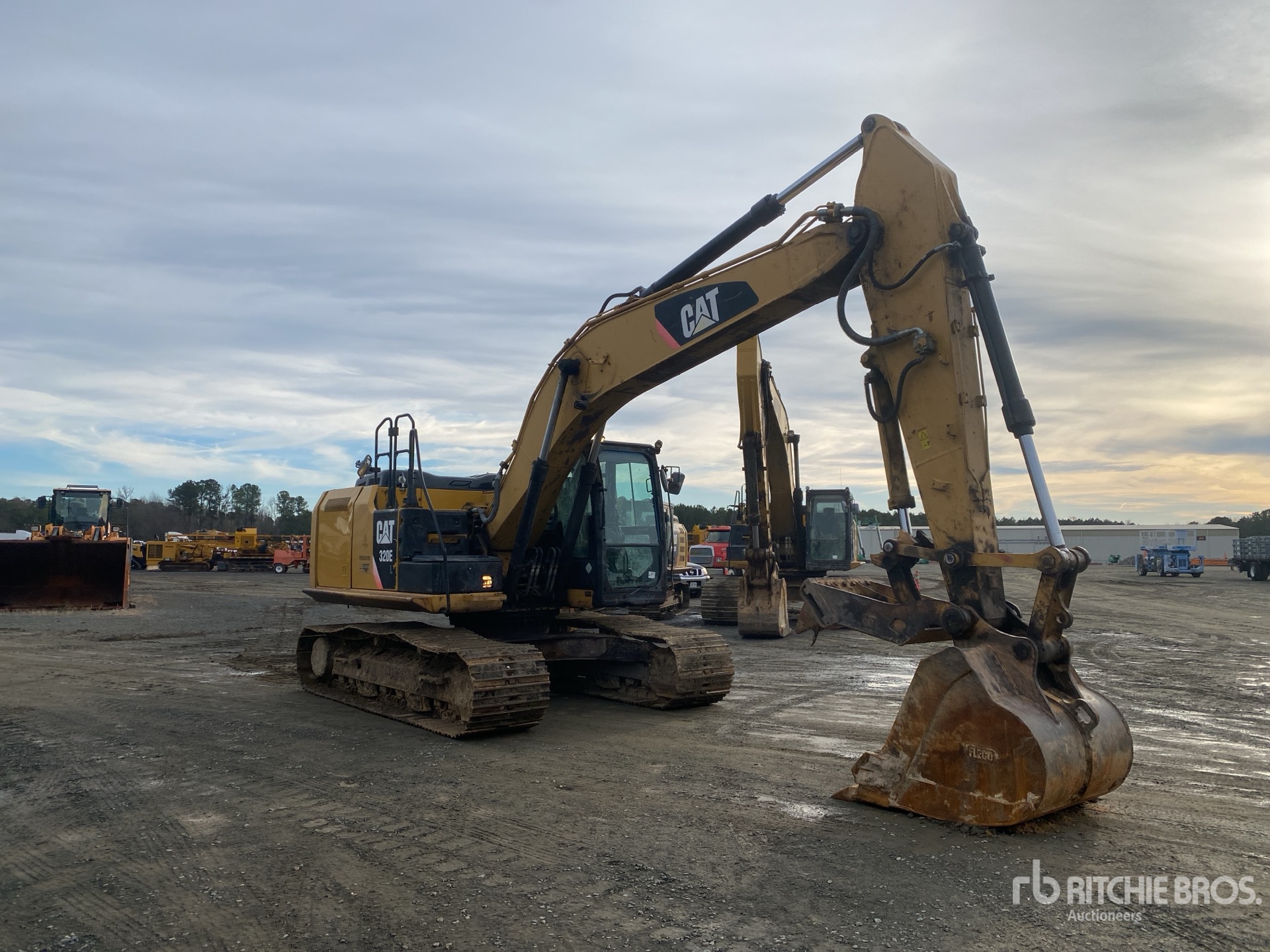 General Appearance with Image, coin avant droit