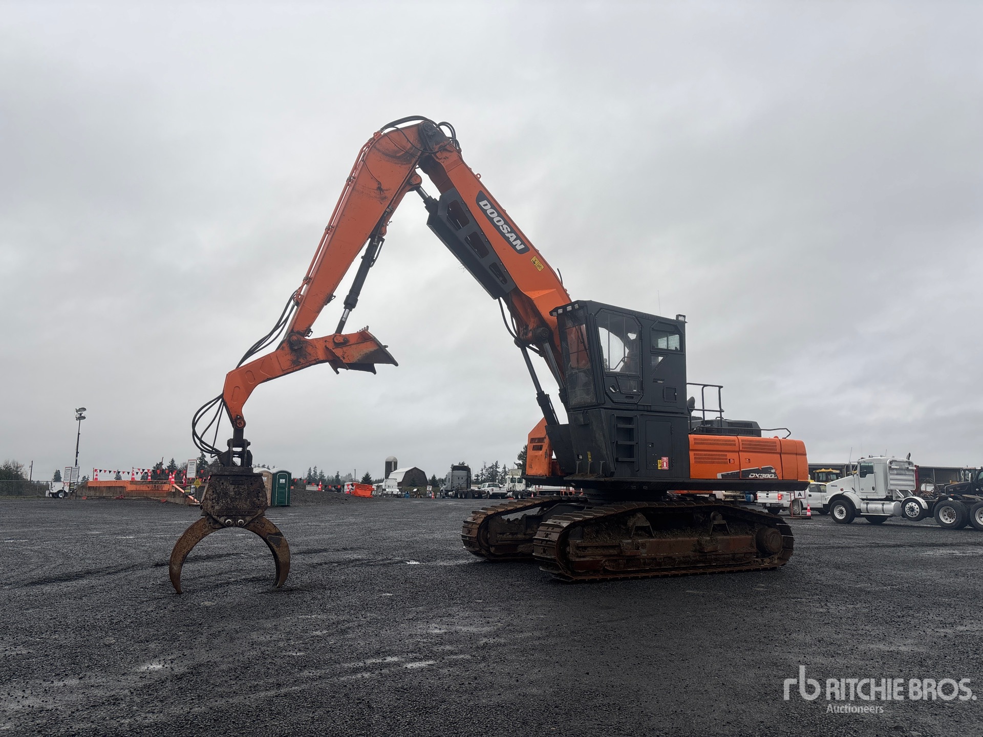 General Appearance with Featured Photo