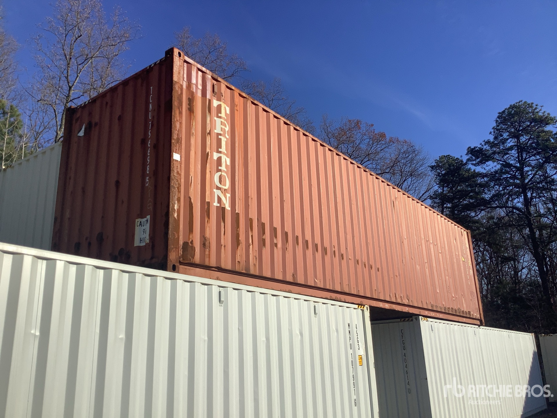 General Appearance with Picture, Right Rear Corner