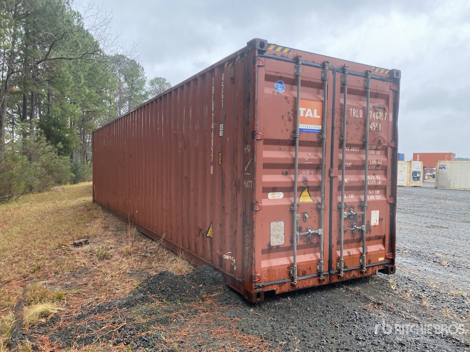 General Appearance with Picture, Right Front Corner