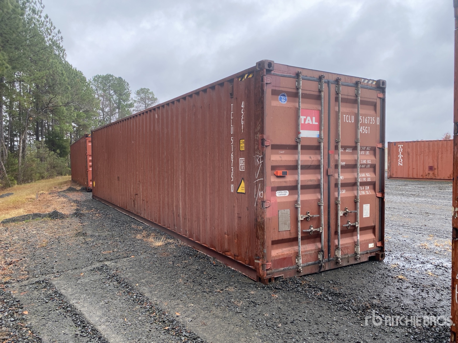 General Appearance with Picture, Right Front Corner