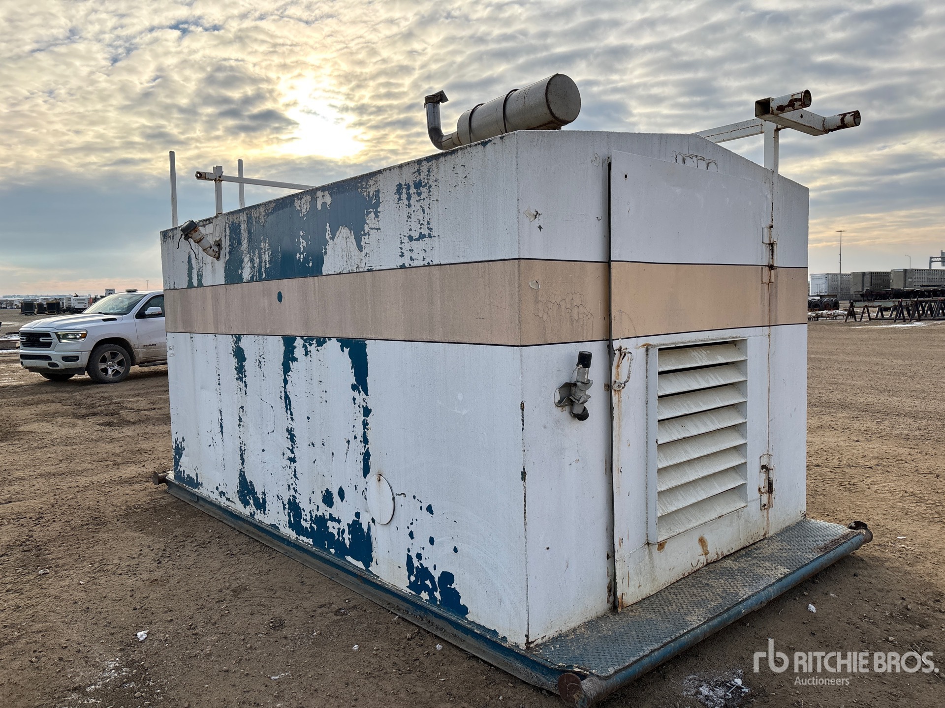 General Appearance with Picture, Right Front Corner