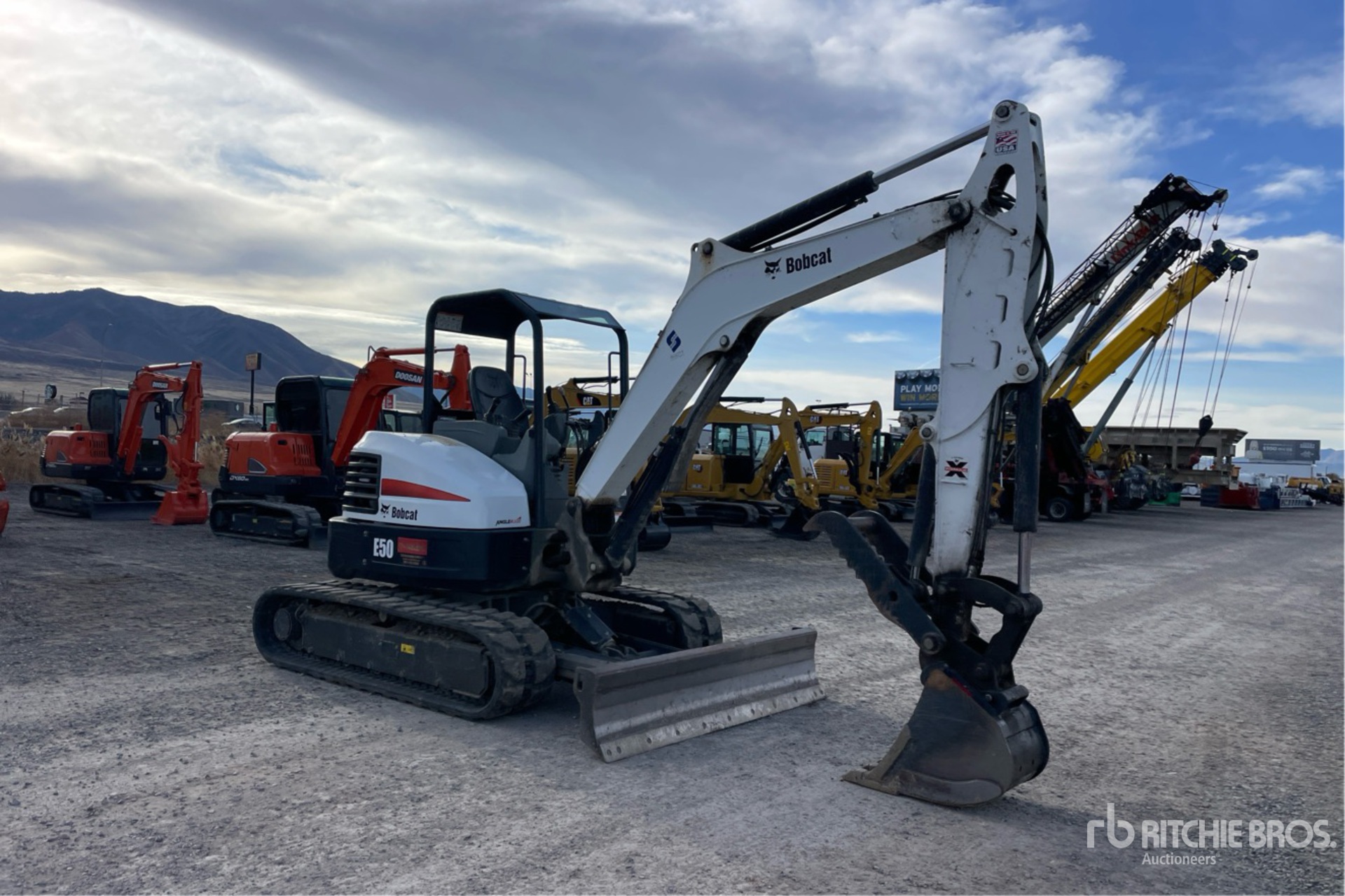 General Appearance with Picture, Right Front Corner