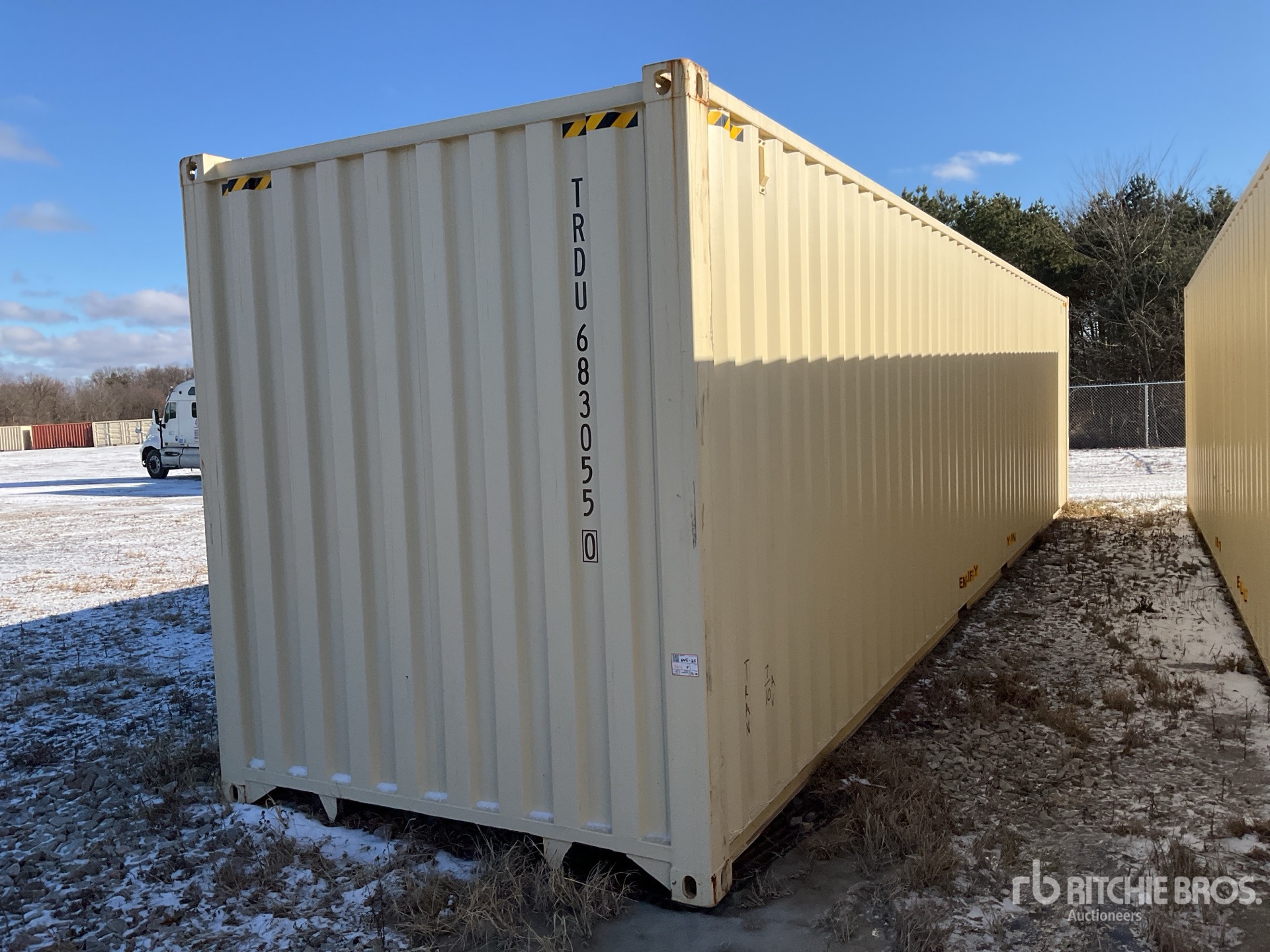 General Appearance with Picture, Right Rear Corner