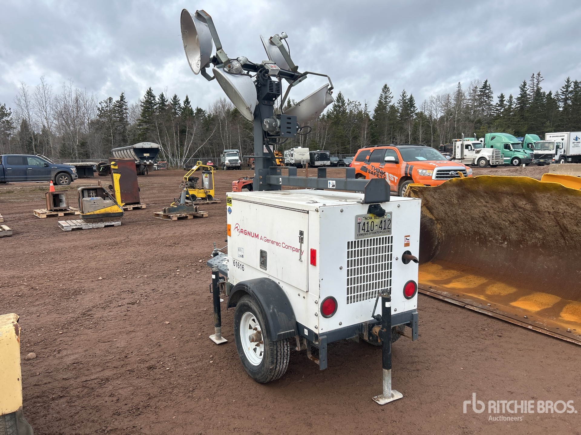 General Appearance with Picture, Left Rear Corner