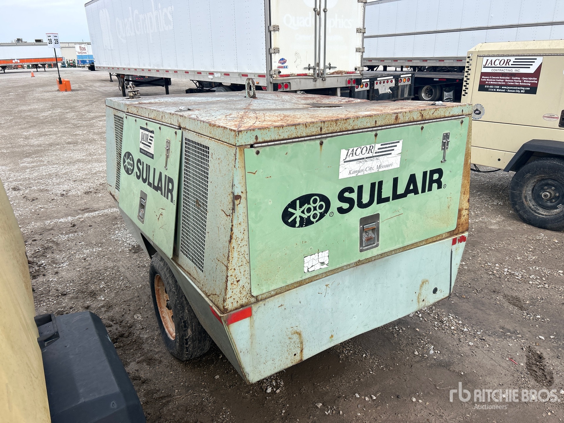 General Appearance with Picture, Left Rear Corner