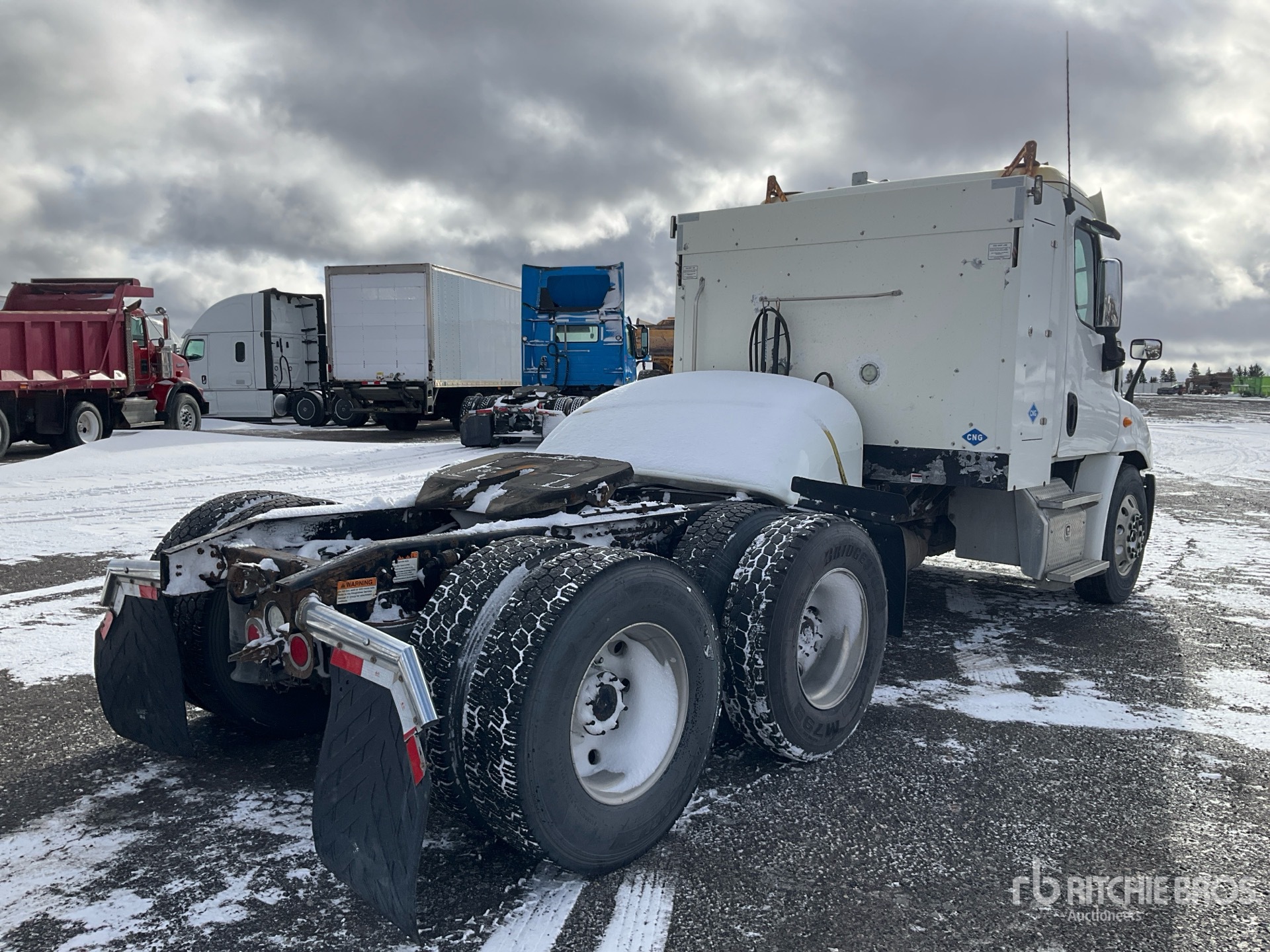 General Appearance with Bild, Ecke hinten rechts