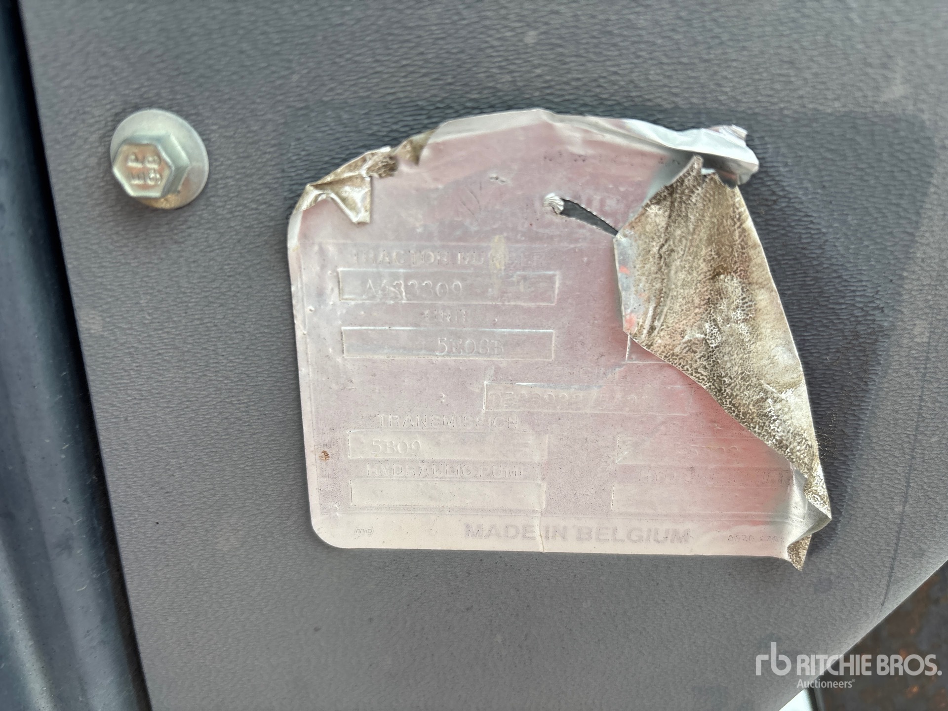 General Appearance with Numero seriale/numero d’identificazione del veicolo (VIN)