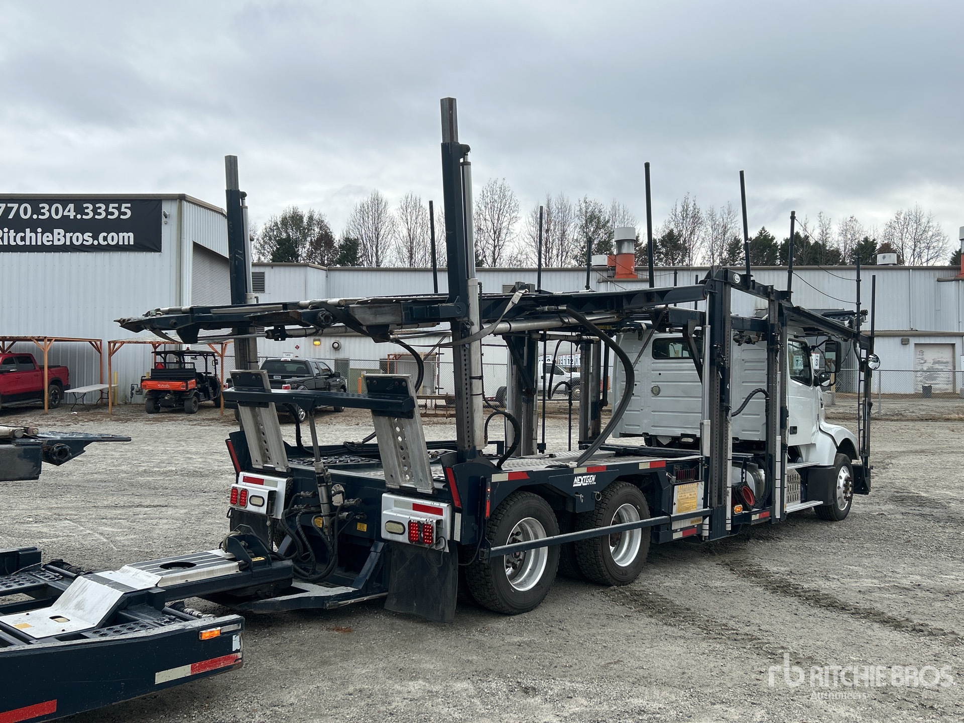 Aspect général with Image, coin arrière droit