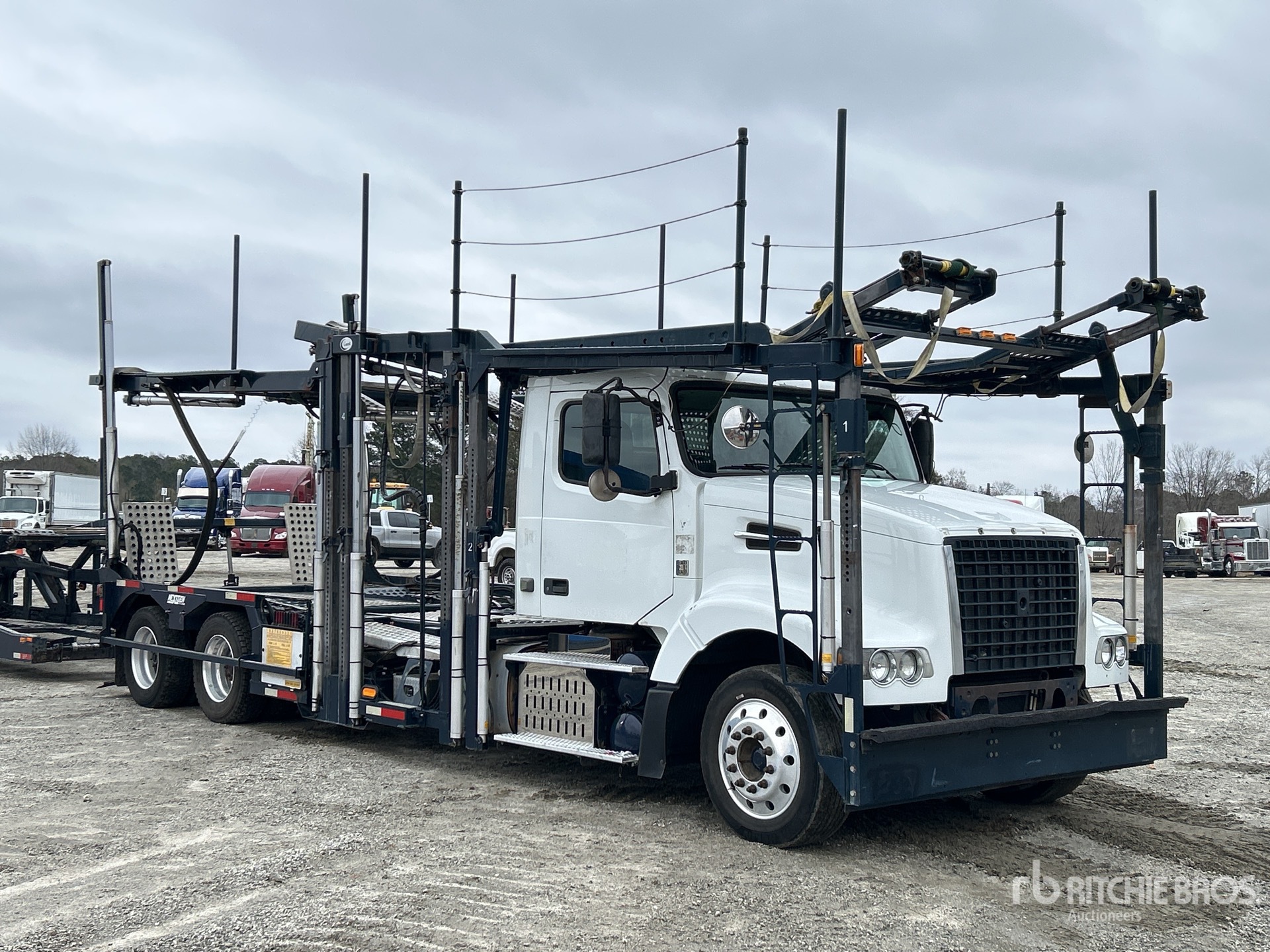 Aspect général with Image, coin avant droit