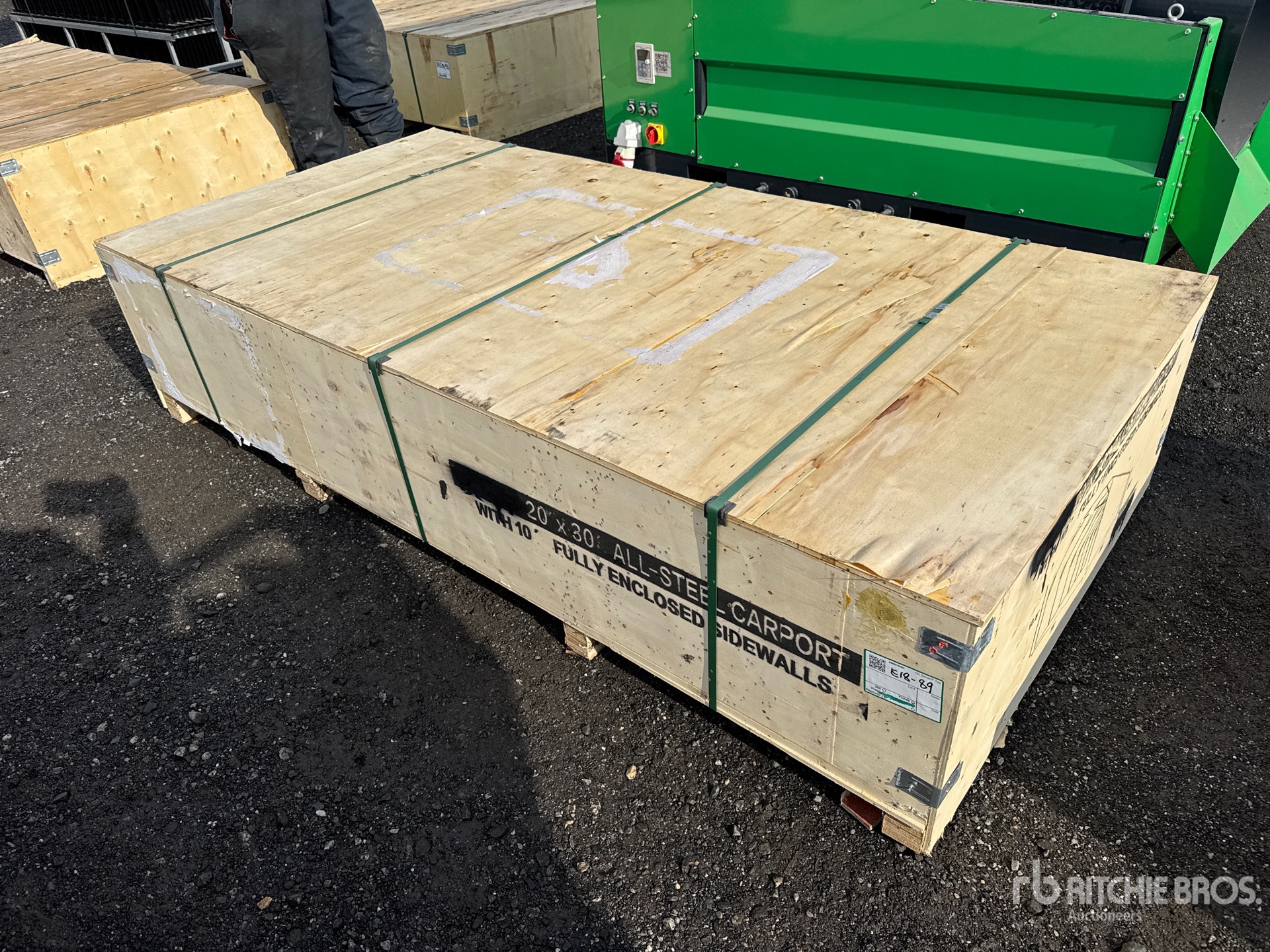 General Appearance with Picture, Right Front Corner