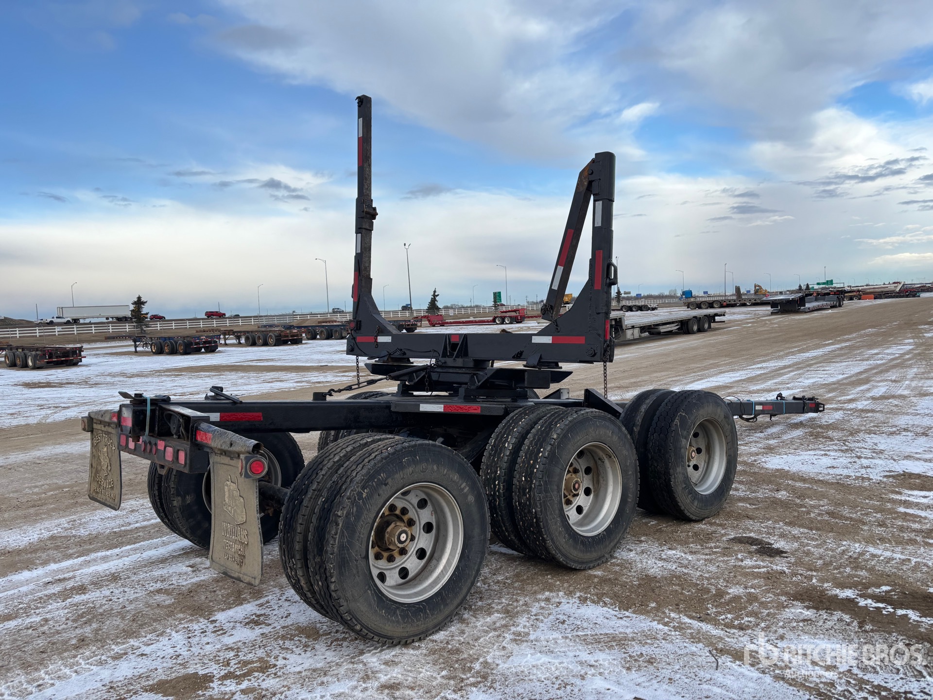 General Appearance with Foto, angolo anteriore sinistro