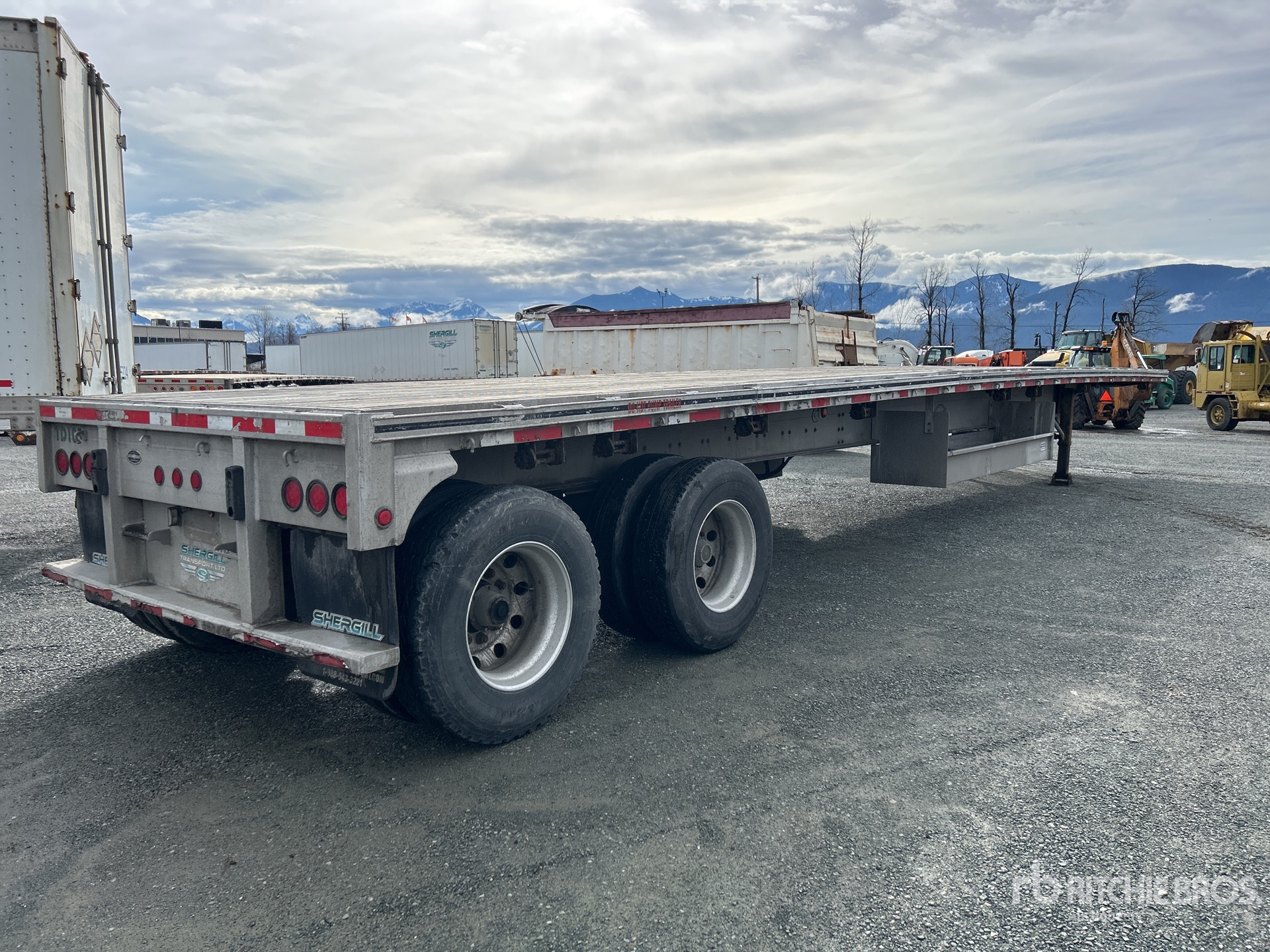 General Appearance with Image, coin arrière droit