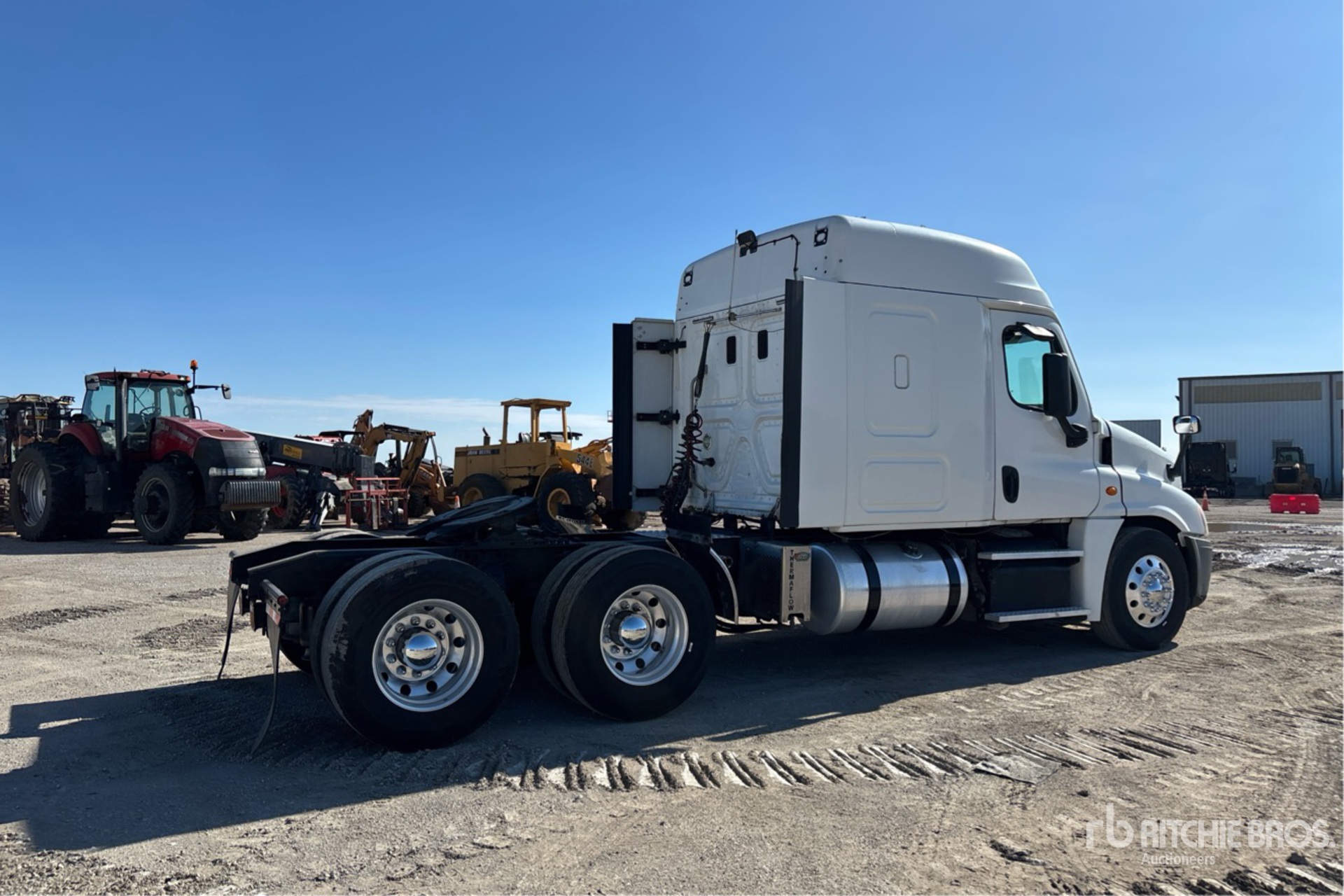 General Appearance with Foto, angolo anteriore sinistro