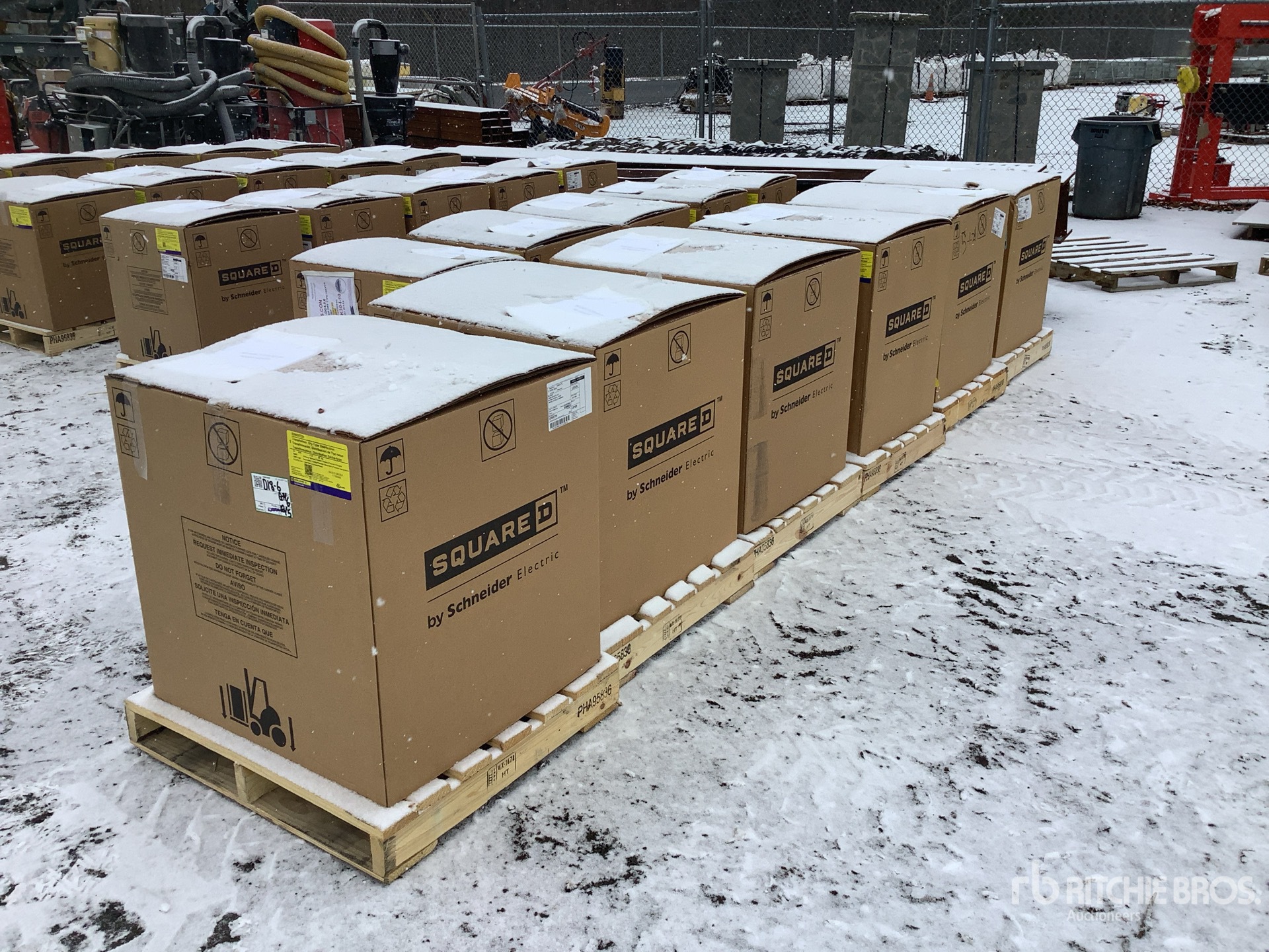 General Appearance with Bild, Ecke hinten links