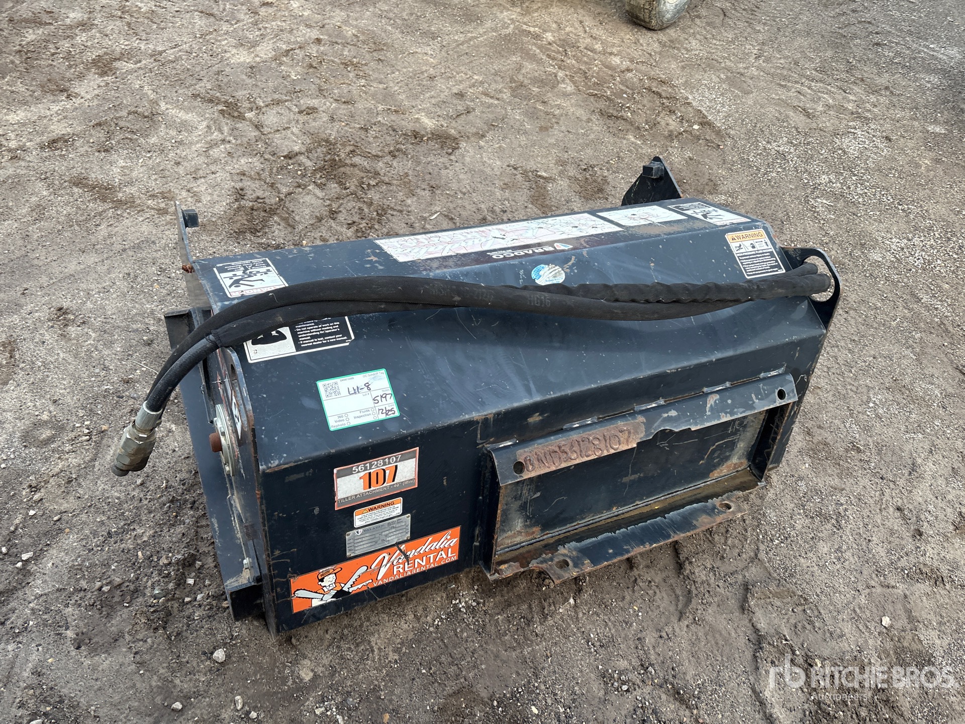 General Appearance with Picture, Left Rear Corner