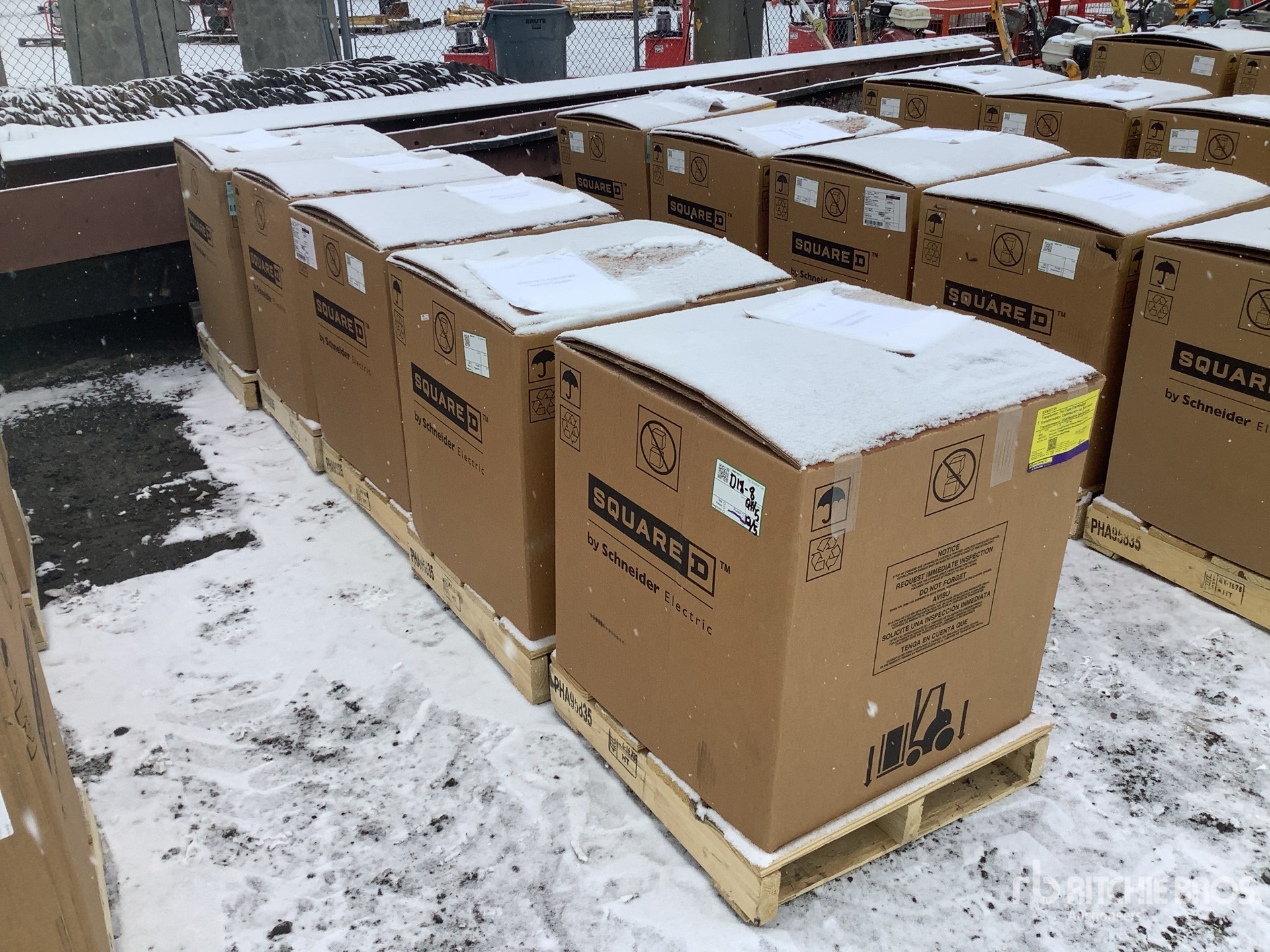 General Appearance with Bild, Ecke hinten rechts