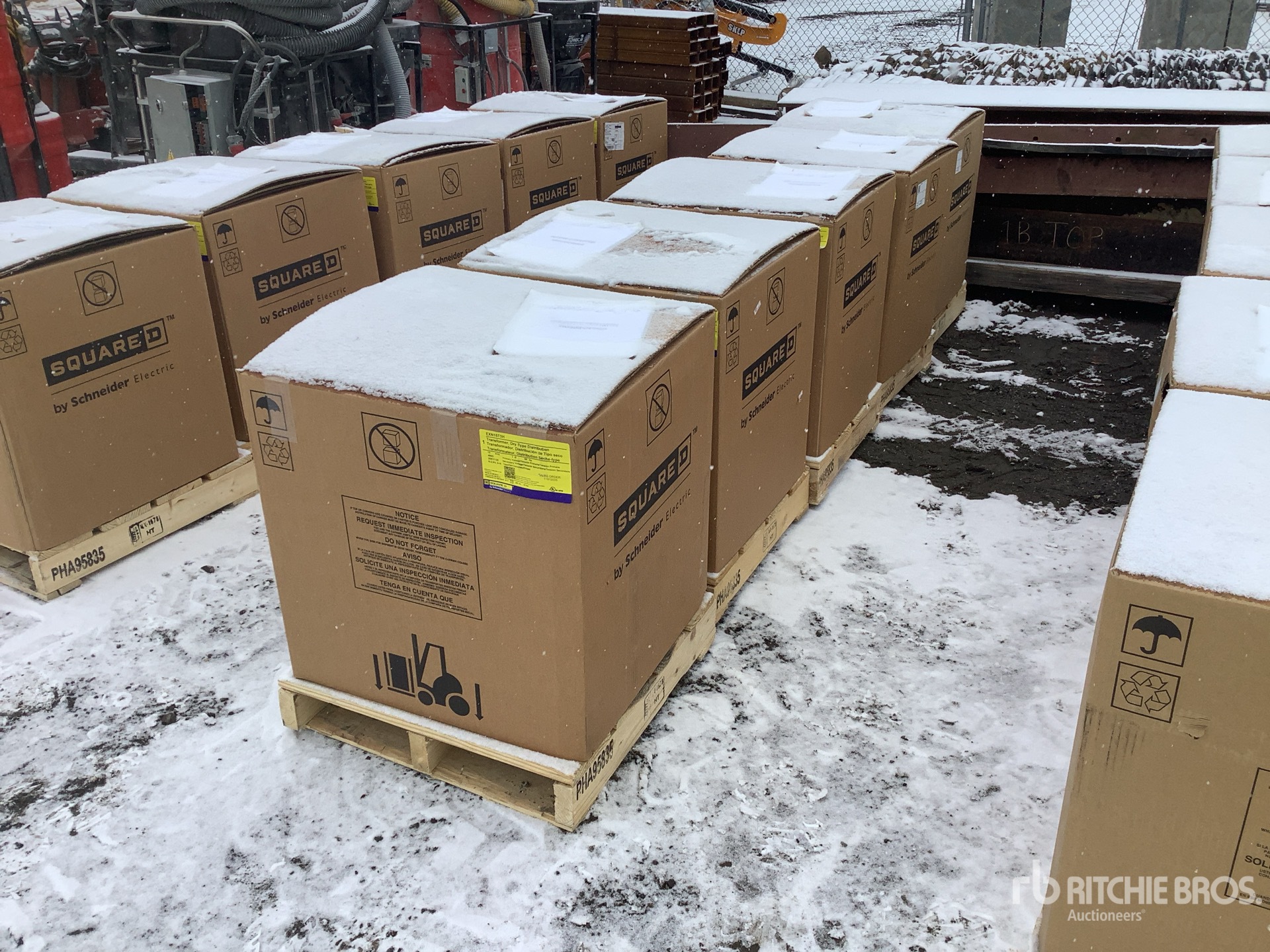 General Appearance with Bild, Ecke hinten links