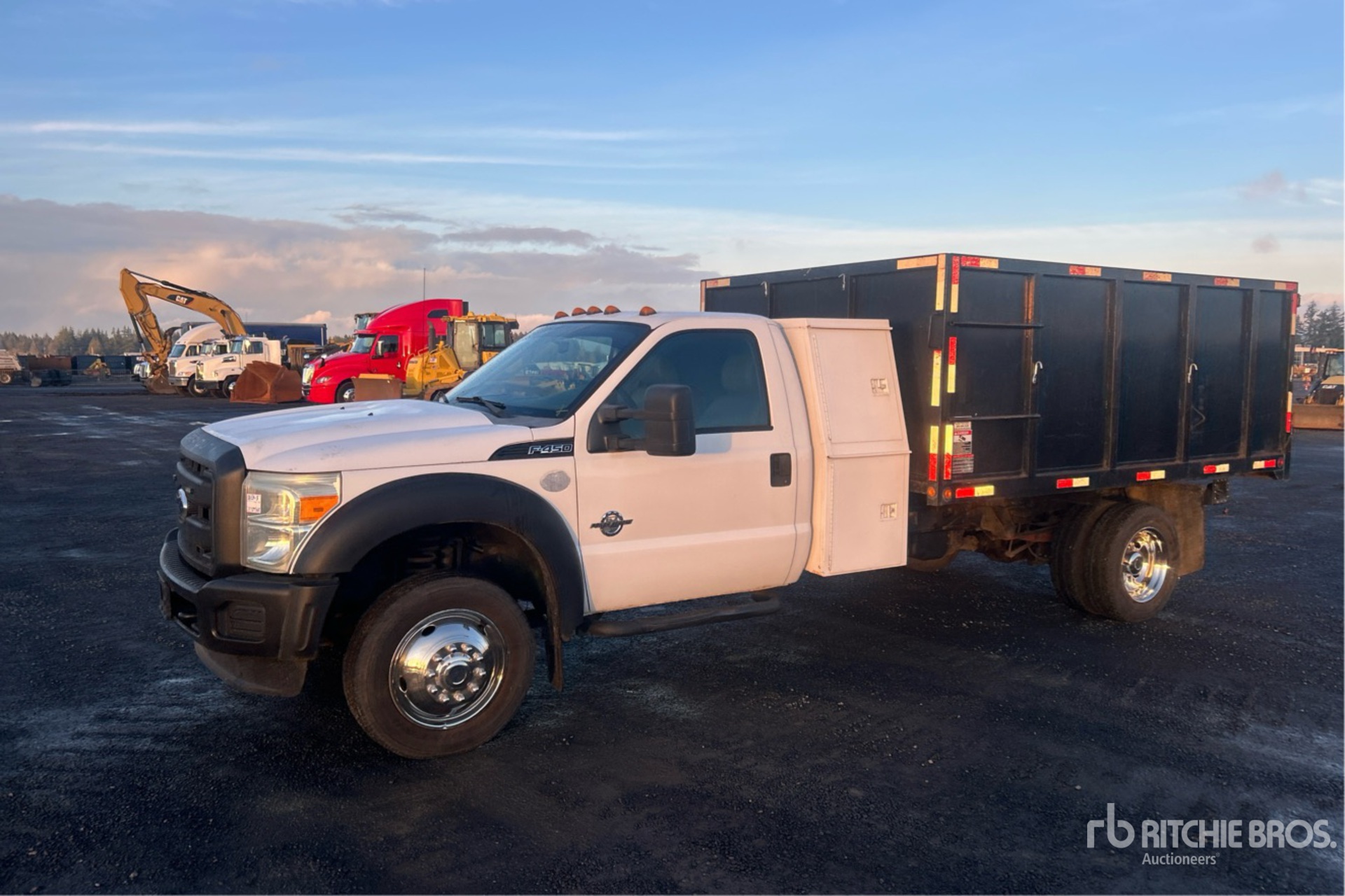 General Appearance with Picture, Left Front Corner