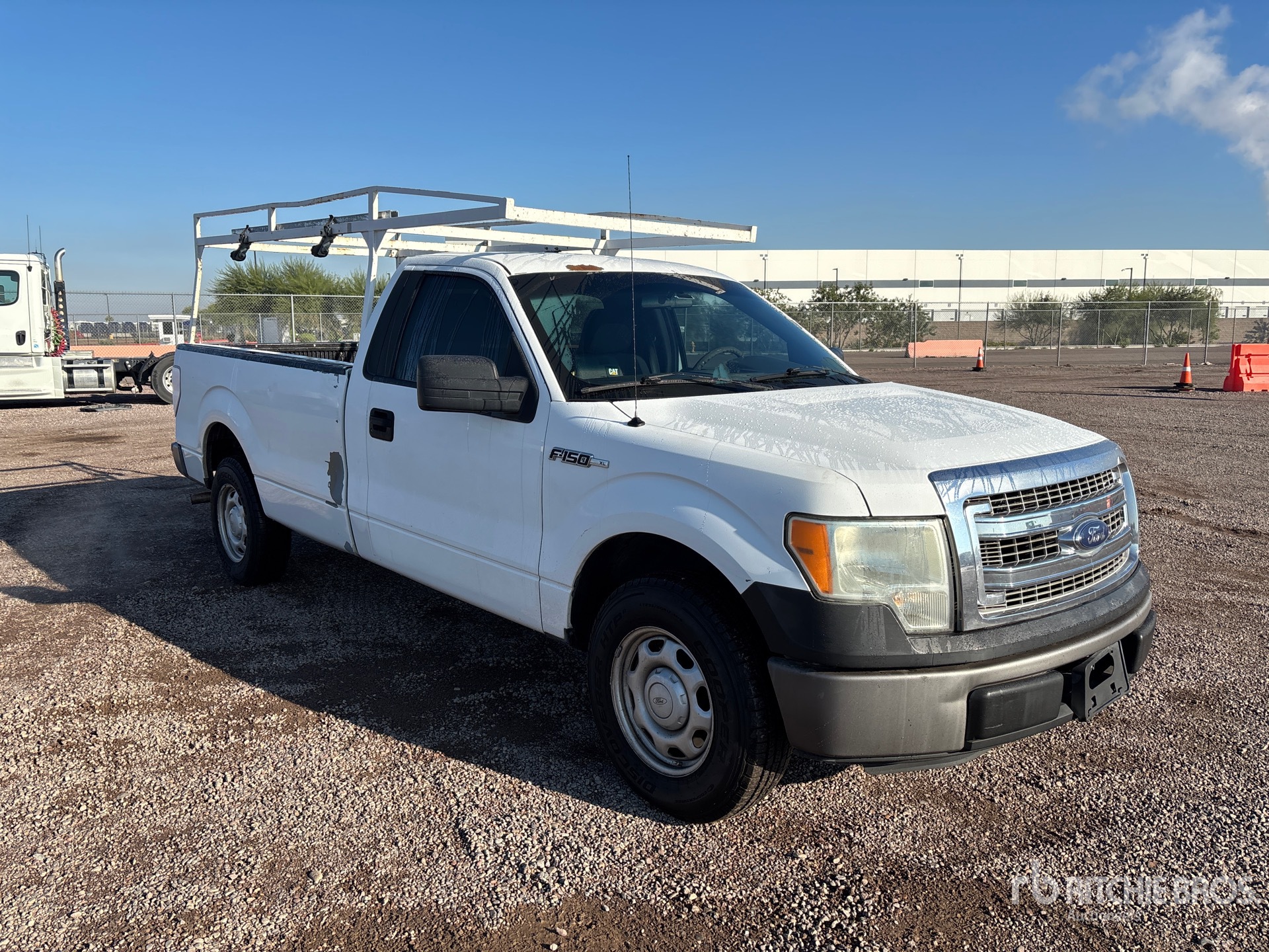 General Appearance with Picture, Right Front Corner