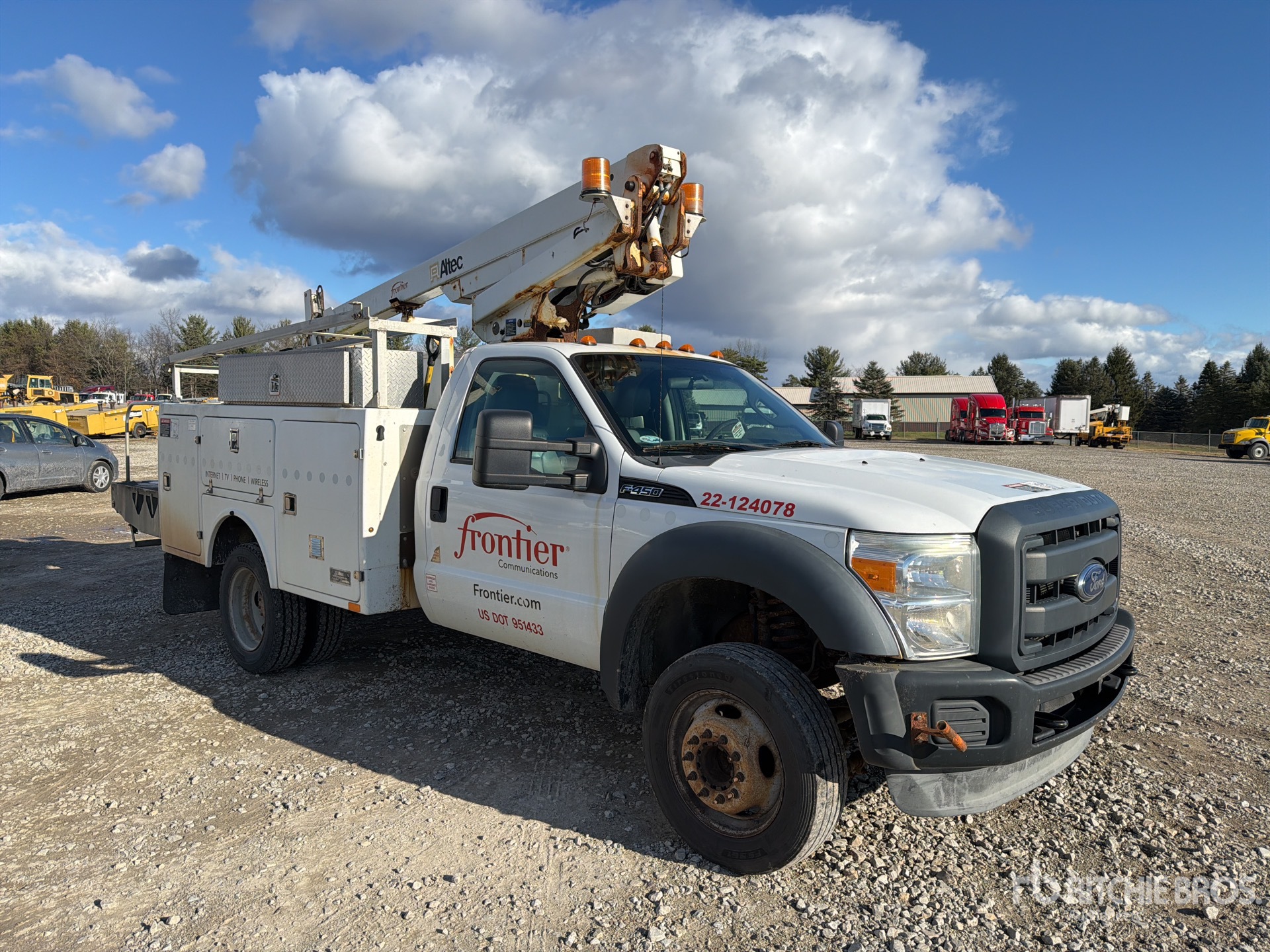 General Appearance with Picture, Right Front Corner