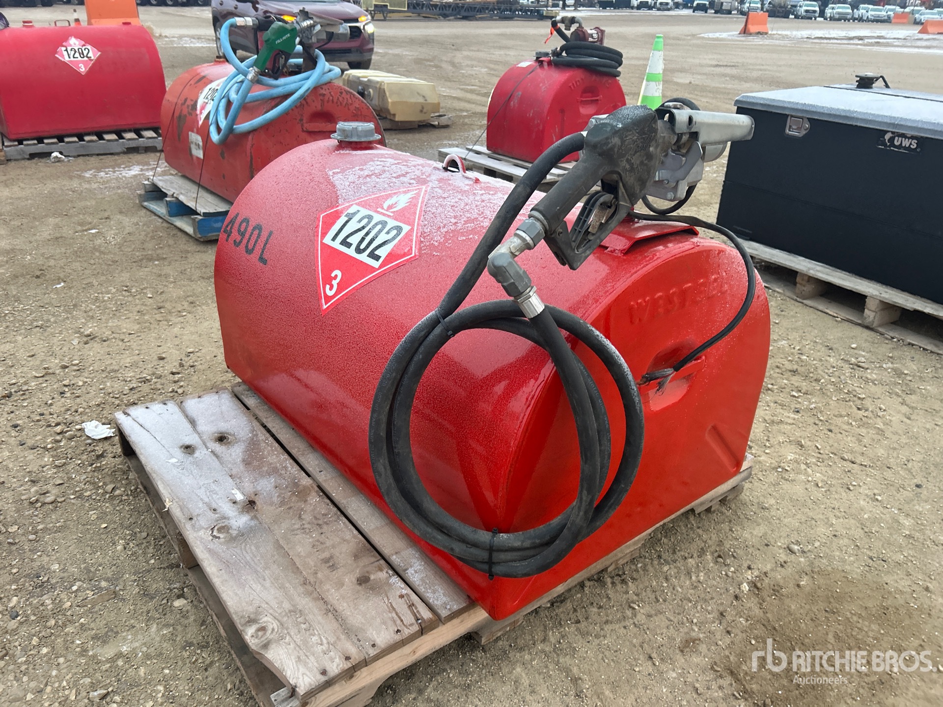 General Appearance with Picture, Right Front Corner