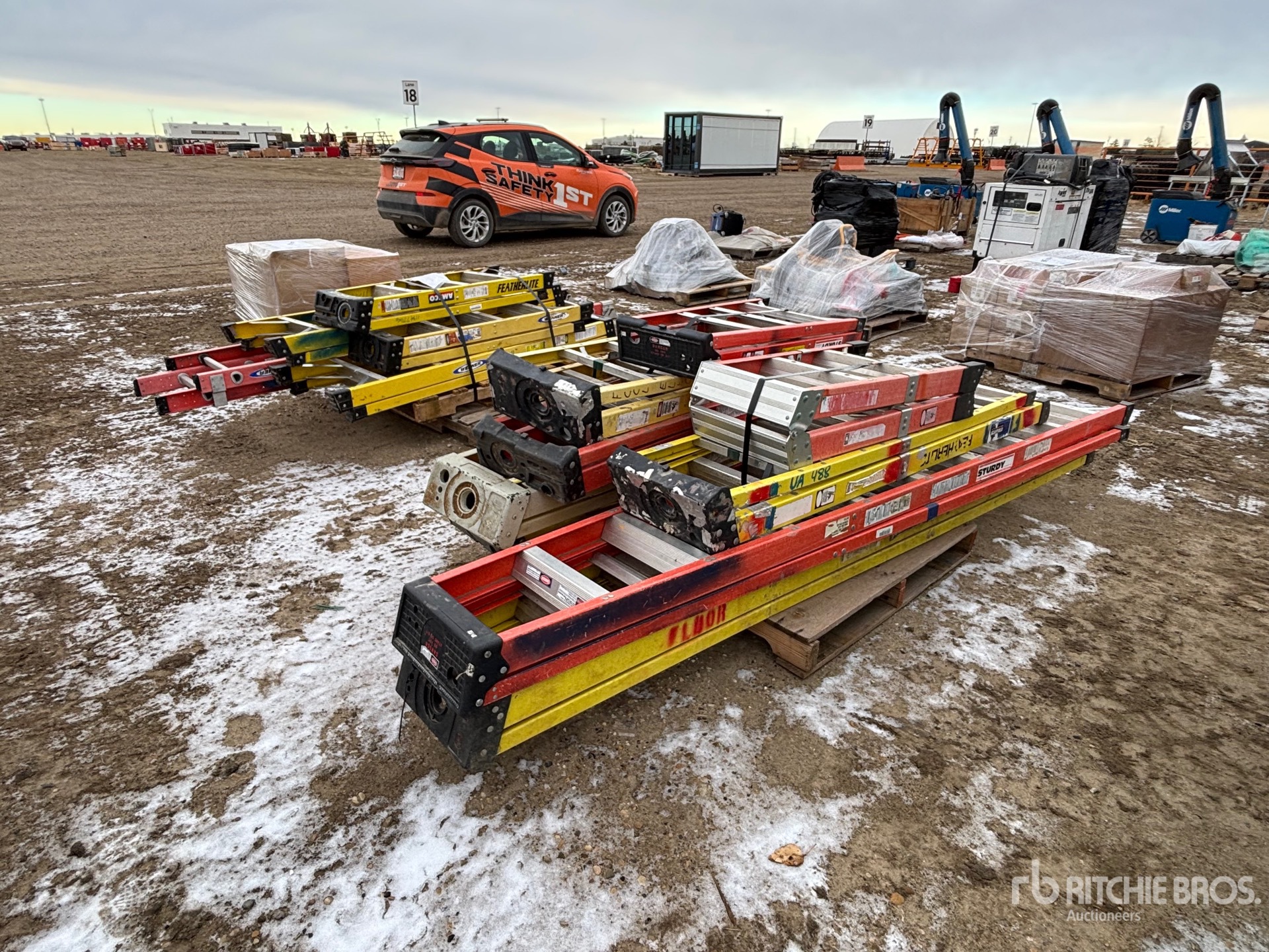 Aspect général with Image, coin arrière gauche