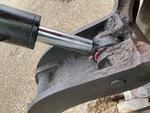 Hydraulics with Thumb Cylinder